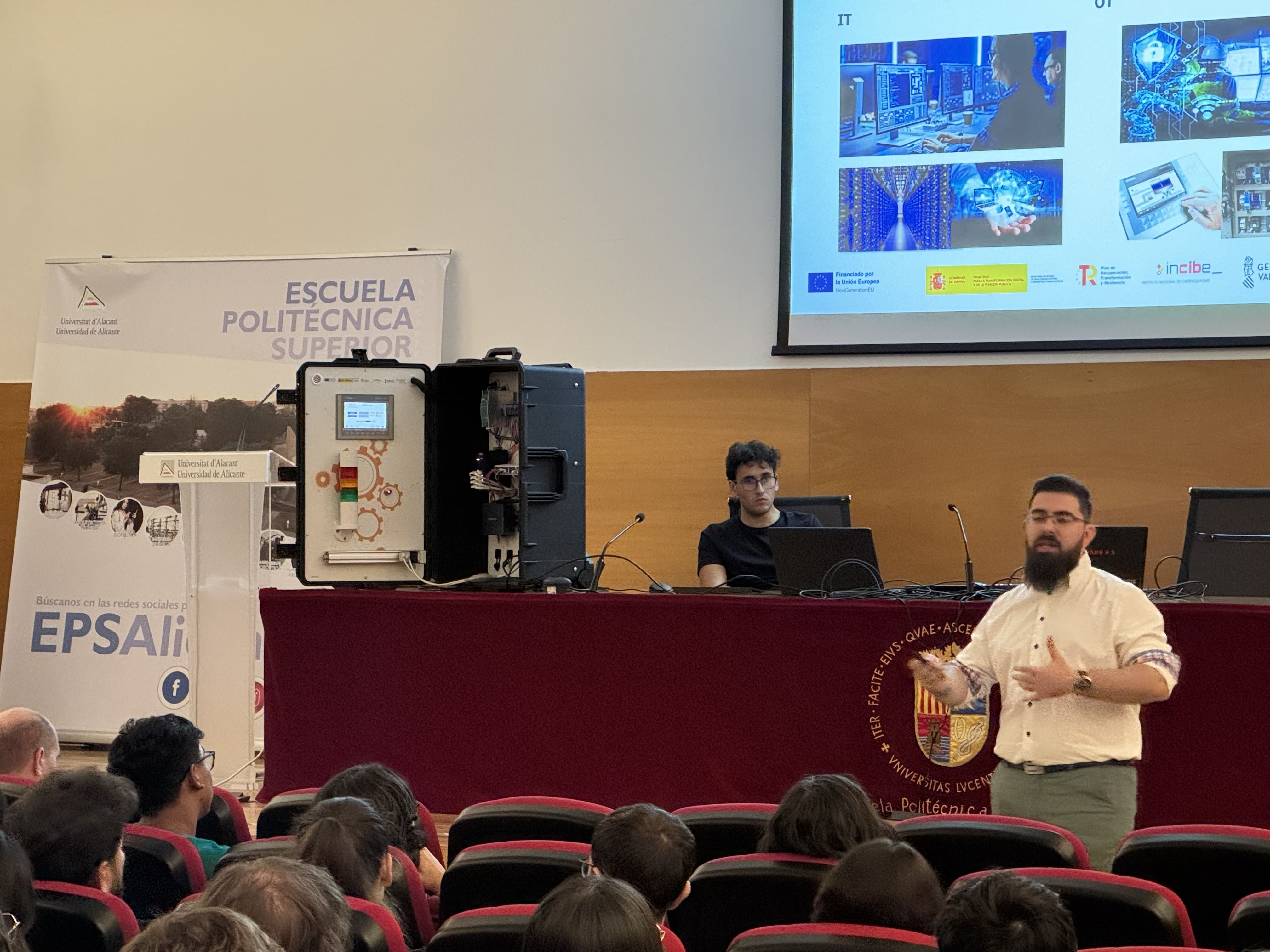 Cicle de jornades en col·laboració amb les universitats valencianes