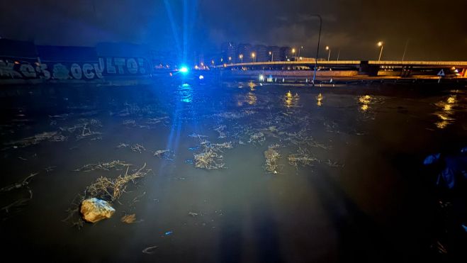 Noche de lluvias en Valencia Noche de lluvias en Valencia