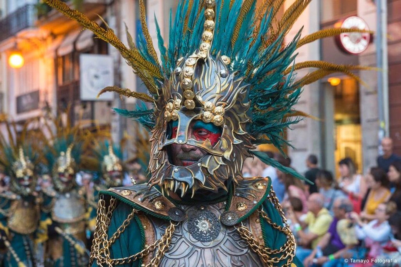 Desfile Moros y Cristianos 9 d'Octubre Valencia / Foto: Visit Valencia