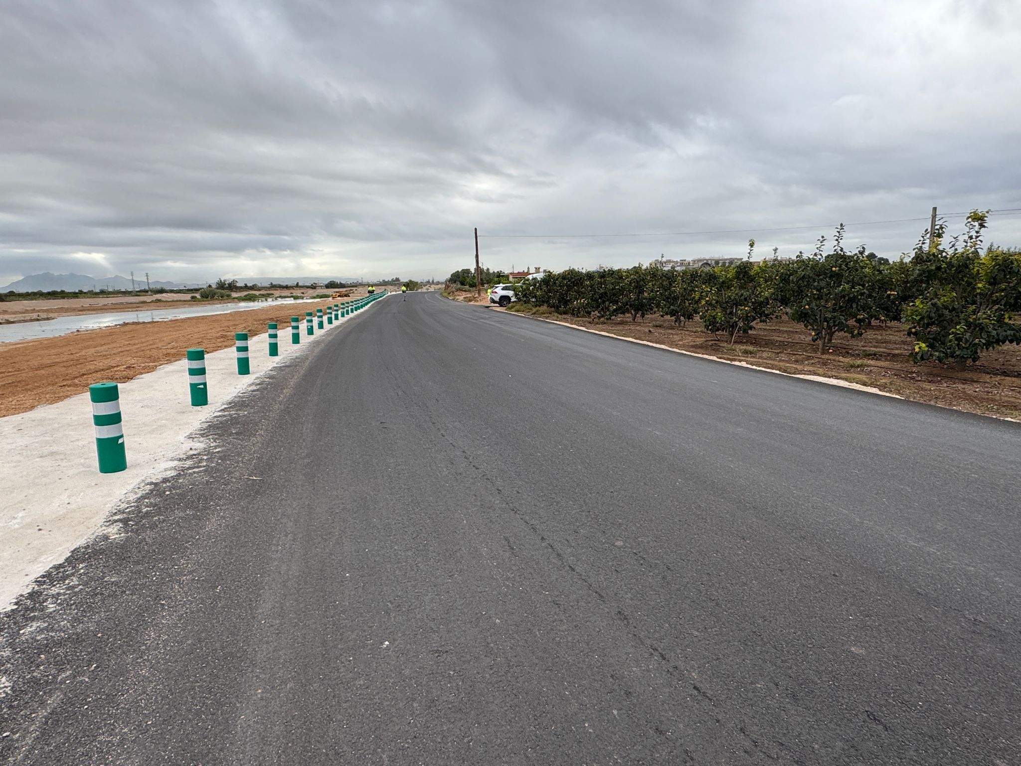 Obres de recuperació del camí Perfecto García Crome a Carlet
