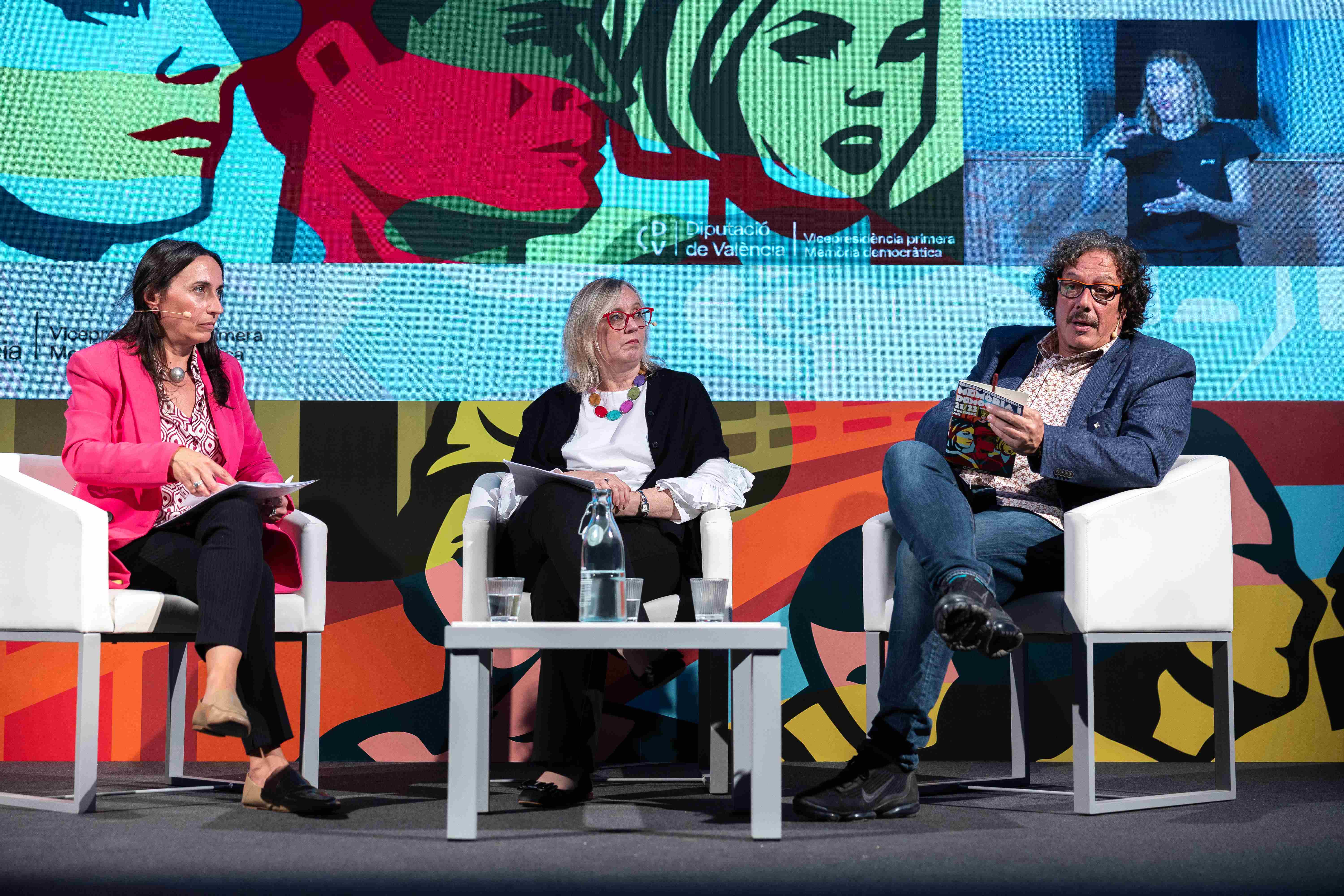 Taula redona del congrés ‘Memòria i Democràcia’, organitzat per la Diputació de València