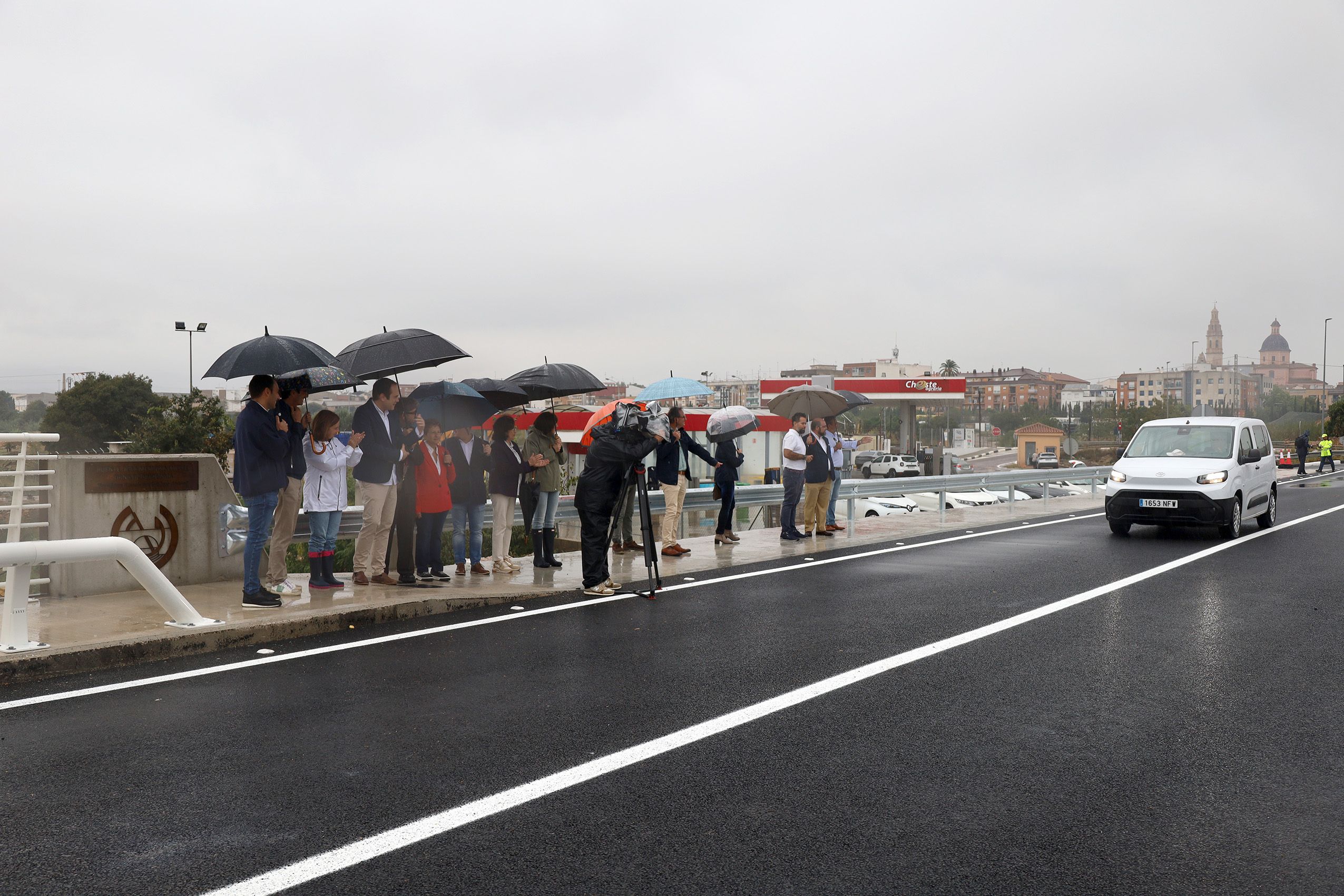 Reabre el puente de Cheste