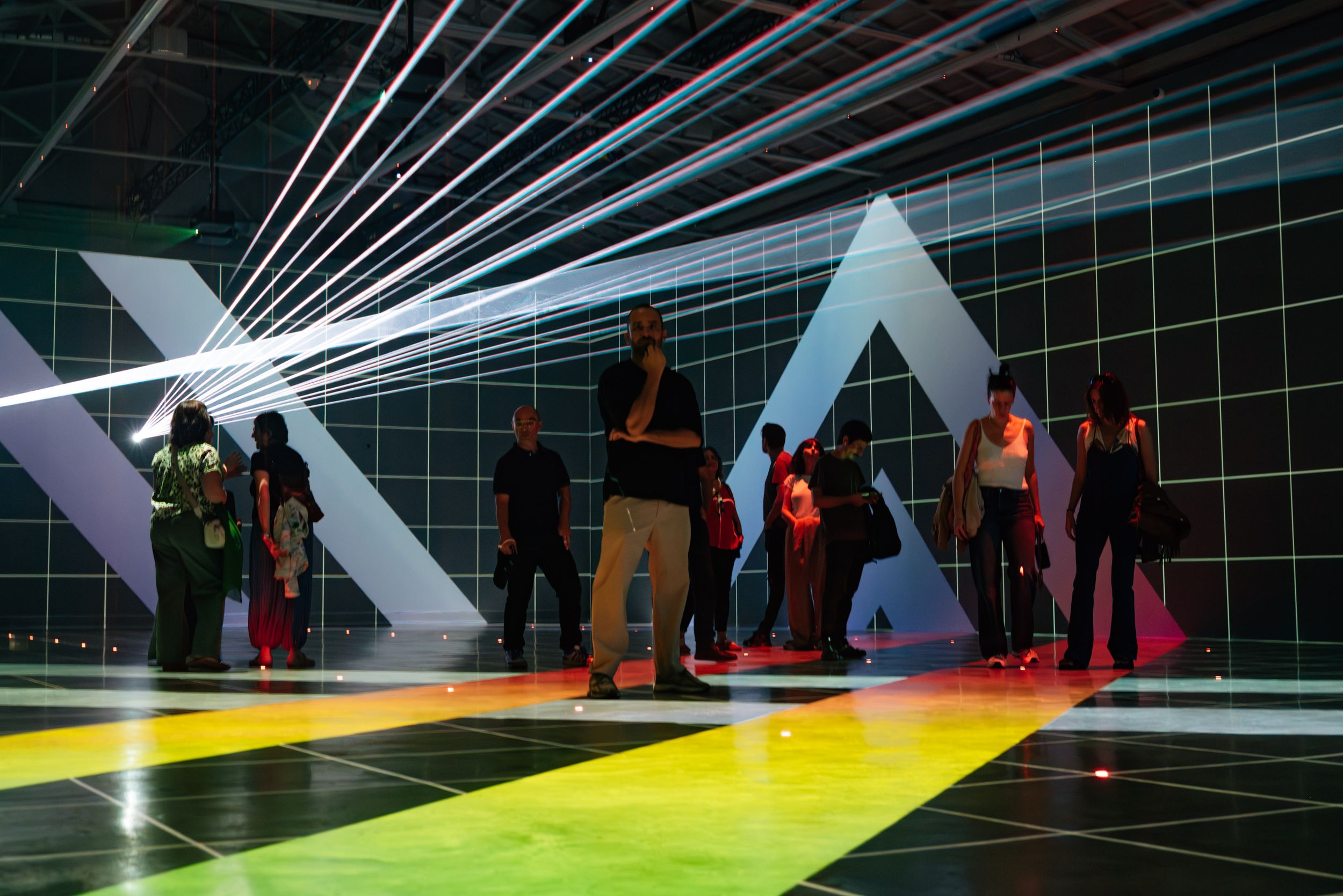 Sala inmersiva de Bombas Gens - Exposició La Ruta