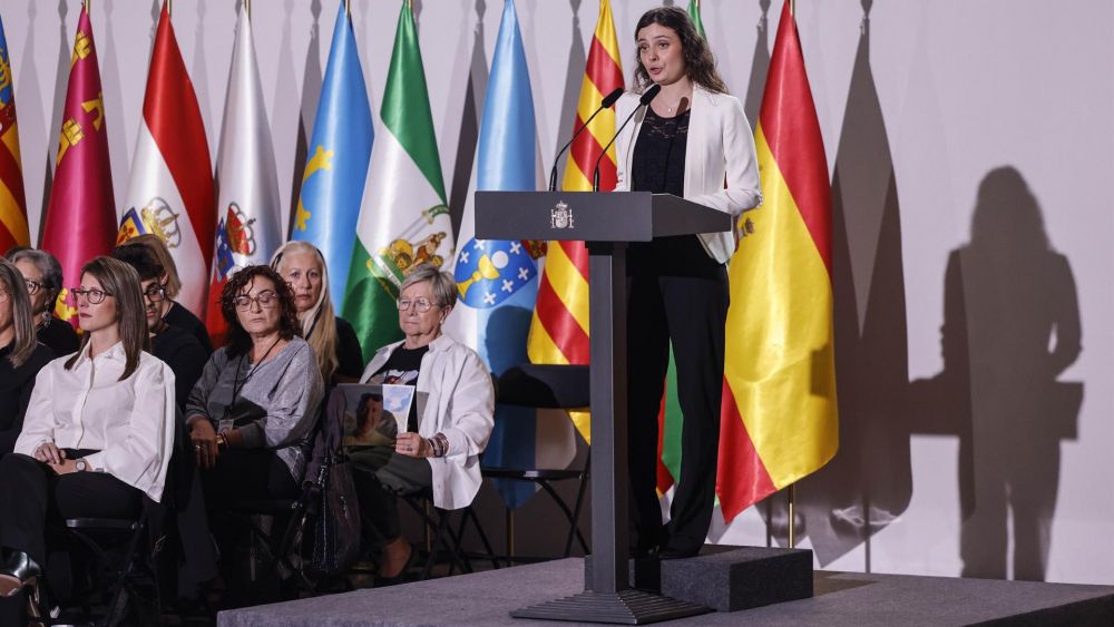 Andrea Ferrari, familiar d'una de les víctimes de la dana, intervé en el funeral d'Estat (Foto: Rober Solsona - Europa Press) Andrea Ferrari, familiar d'una de les víctimes de la dana, intervé en el funeral d'Estat (Foto: Rober Solsona - Europa Press)