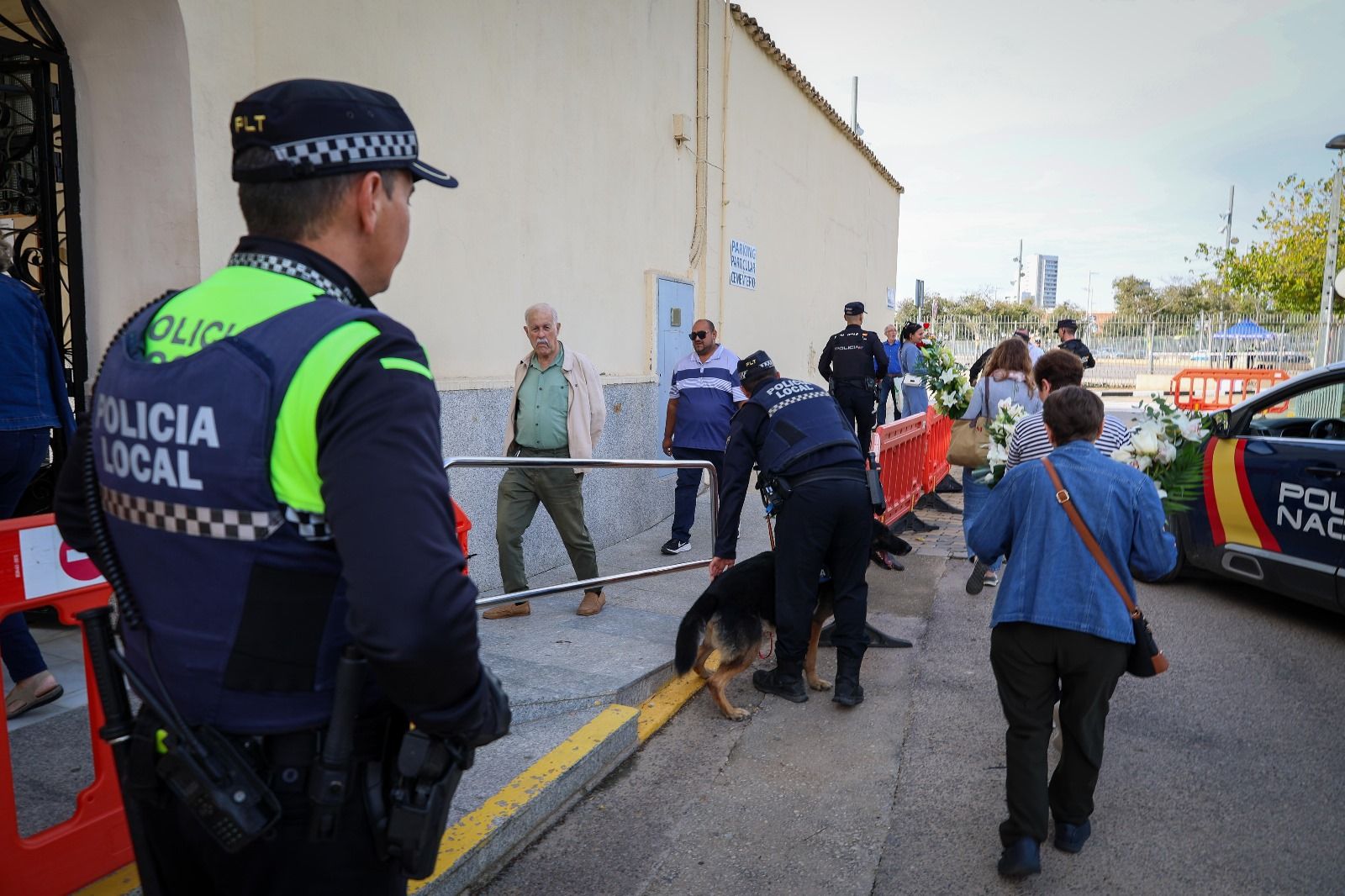 Dispositivo policial para Todos los Santos
