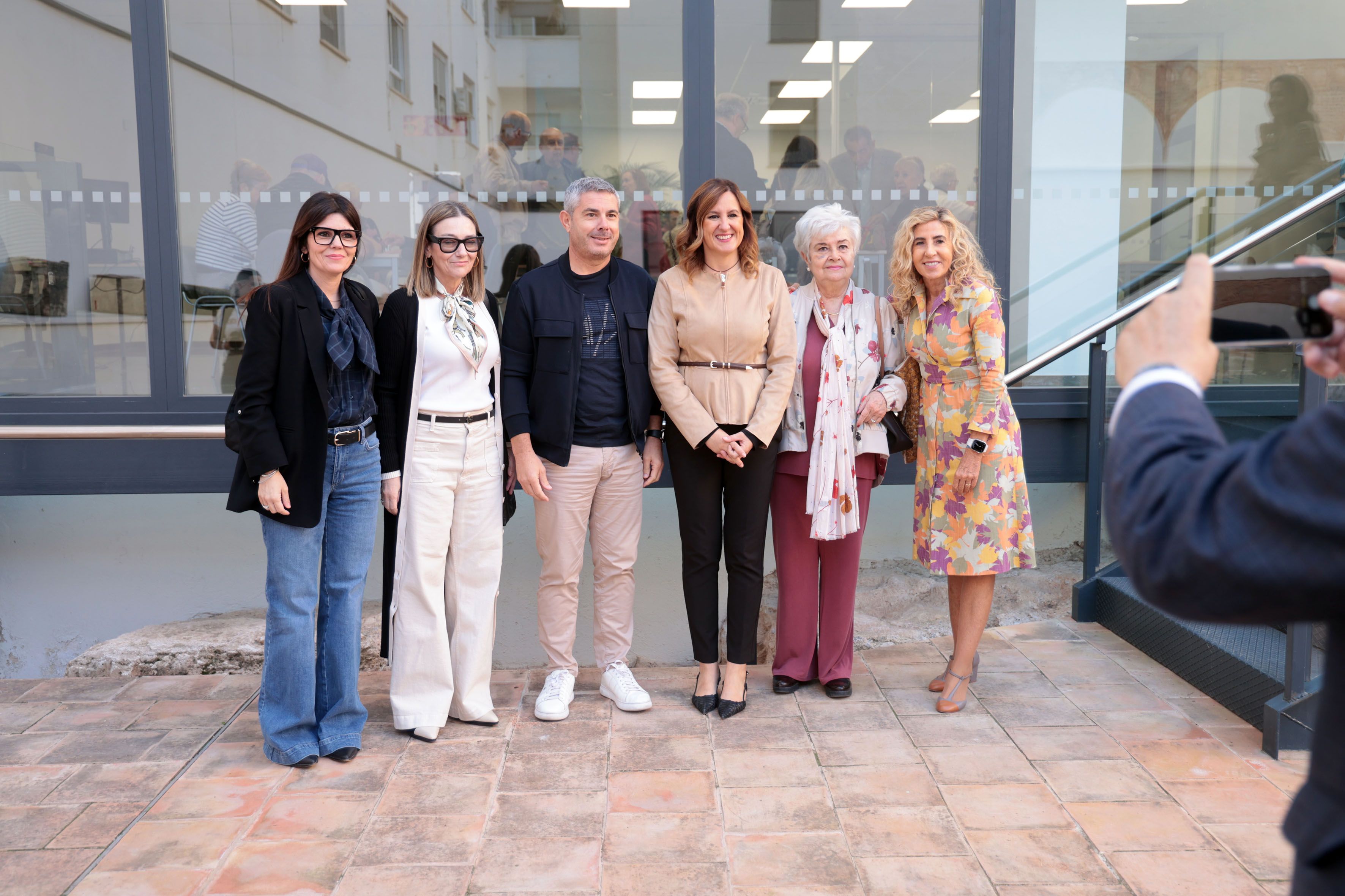 Centre Sociocultural El Pilar Centre Sociocultural El Pilar