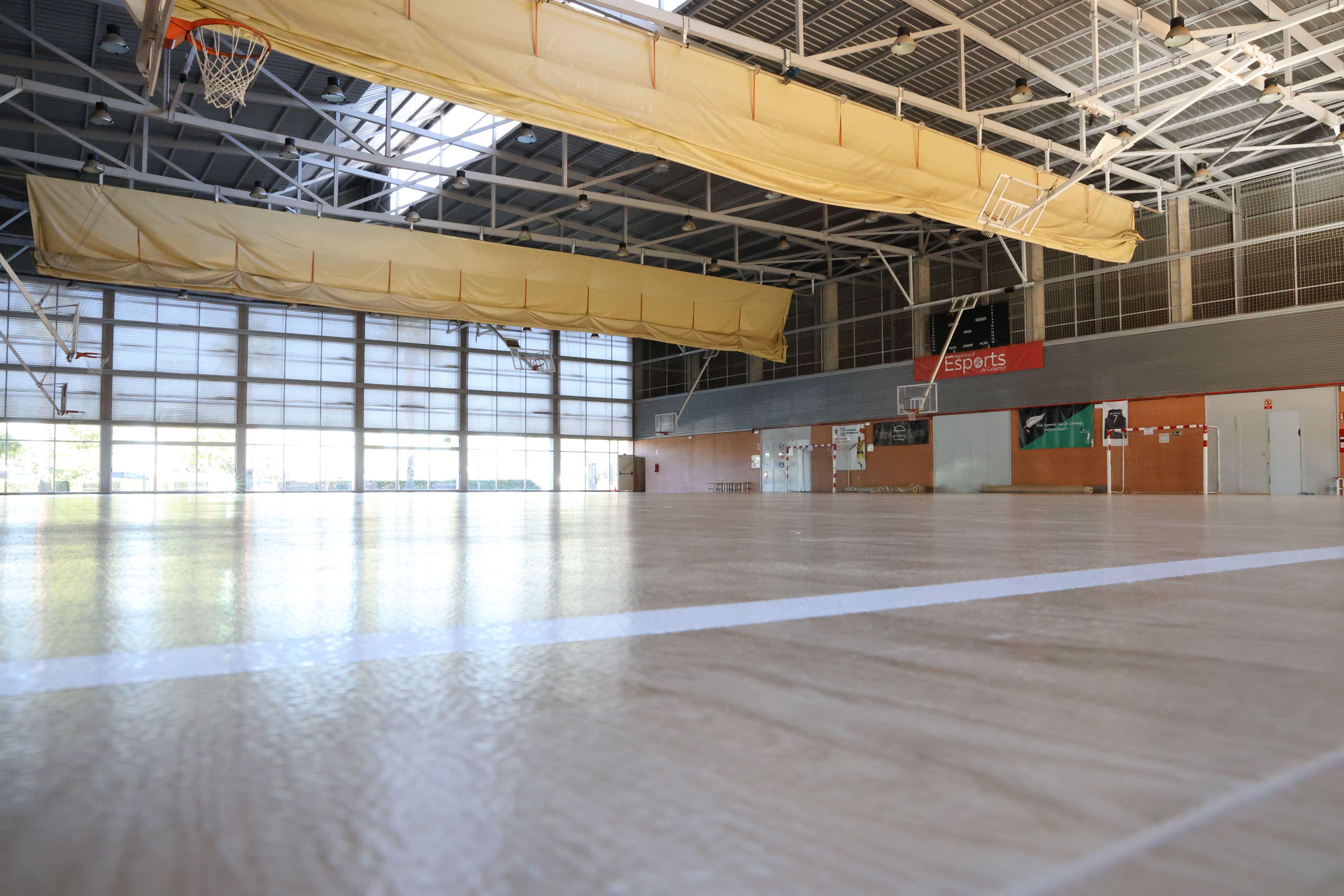 Pista del pabellón deportivo municipal de Catarroja