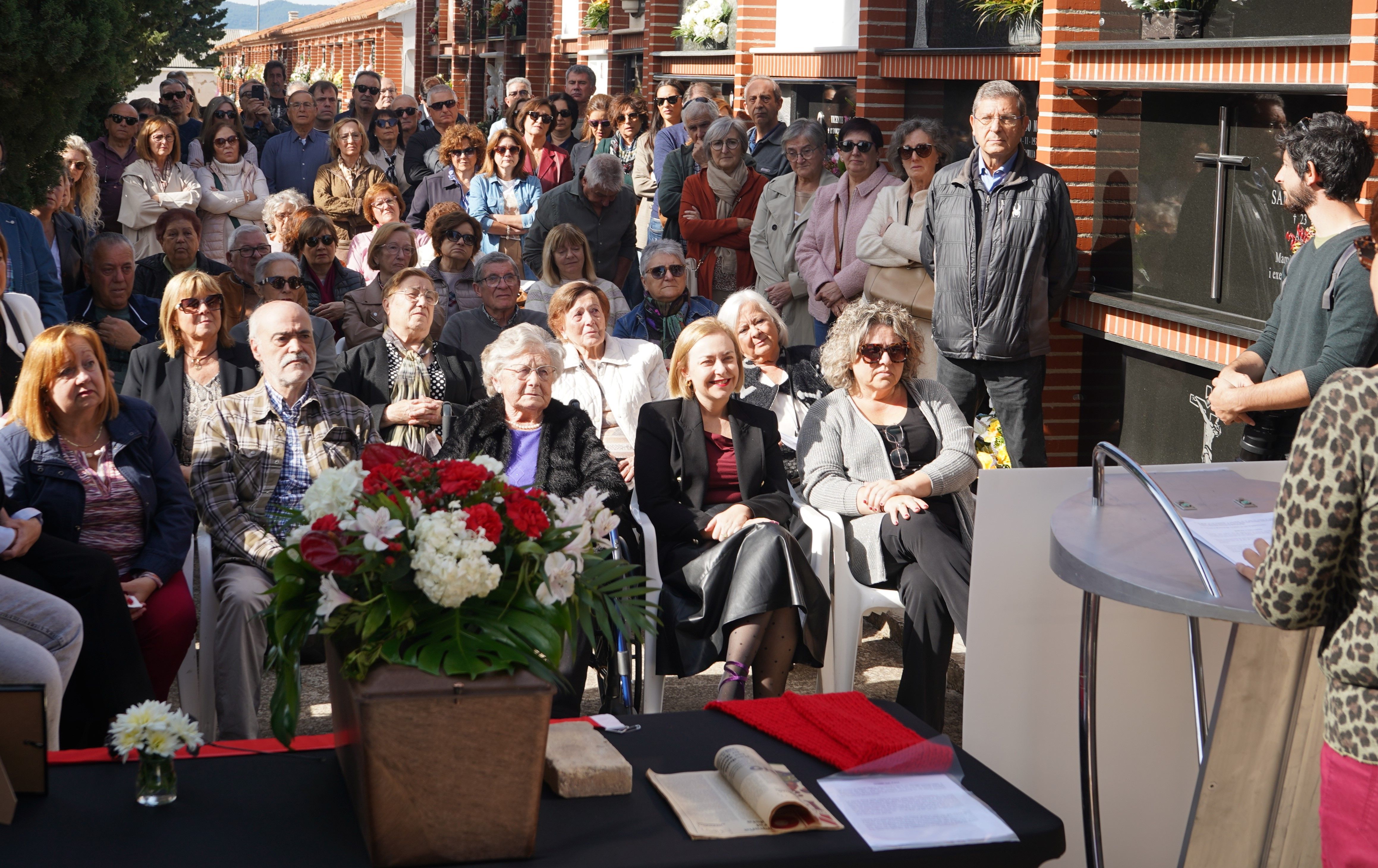 Acte de recepció i inhumació de les restes de Miguel *Alabort Ortega