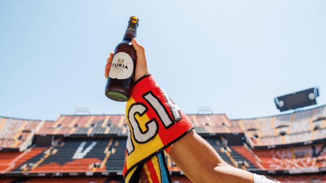Cerveza Turia - Premium Partner del Valencia CF Cerveza Turia - Premium Partner del Valencia CF