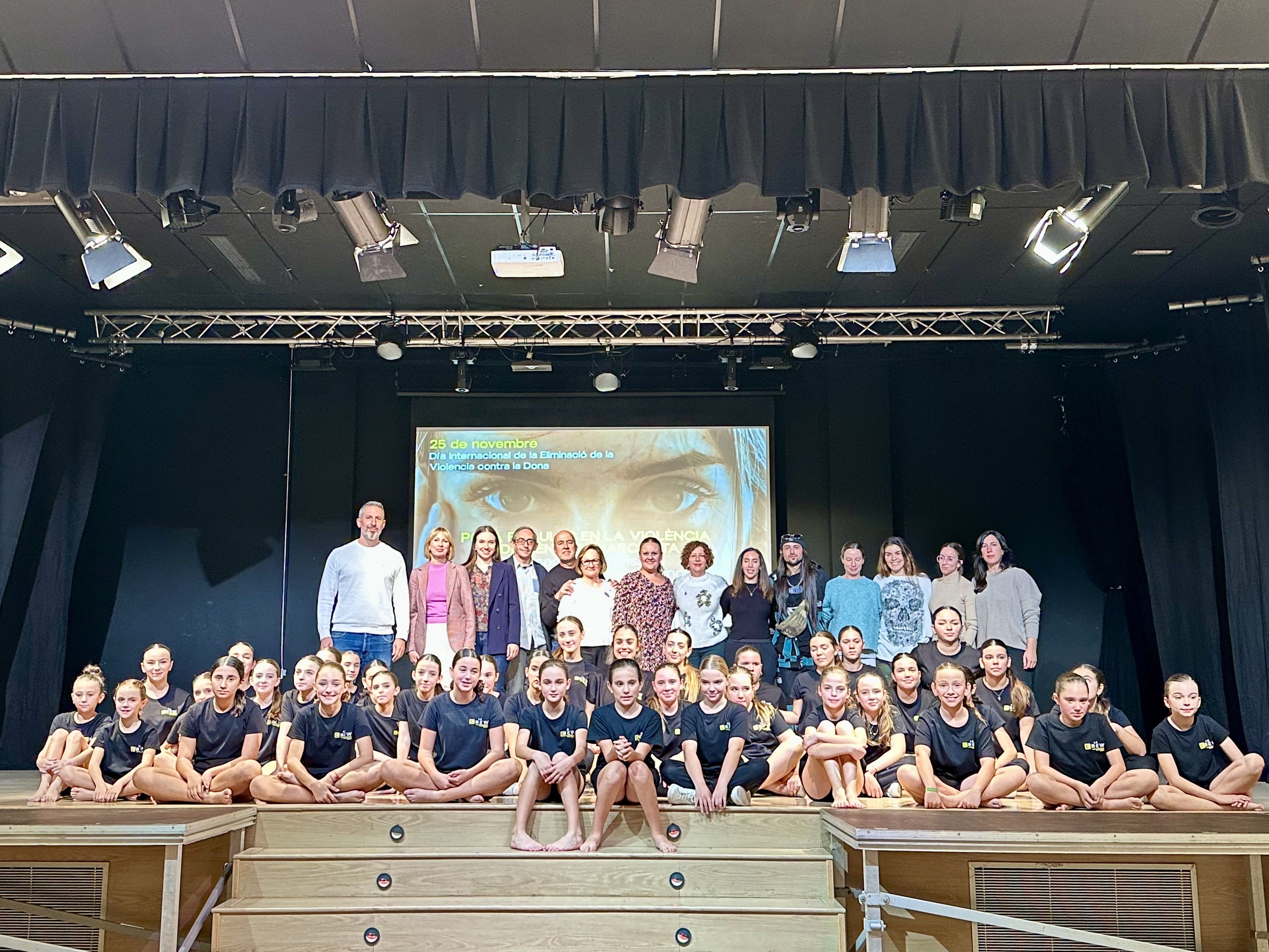 Alumnado de 3º de ESO participa en el Teatro Fórum de Rafelbunyol