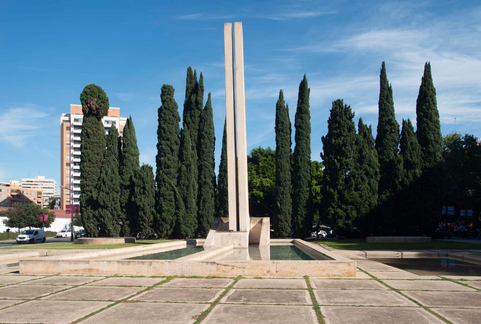 Monument víctimes riuades València Monument víctimes riuades València