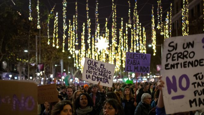 Una manifestación por el 25N - Foto: Lorena Sopna - Europa Press Una manifestación por el 25N - Foto: Lorena Sopna - Europa Press