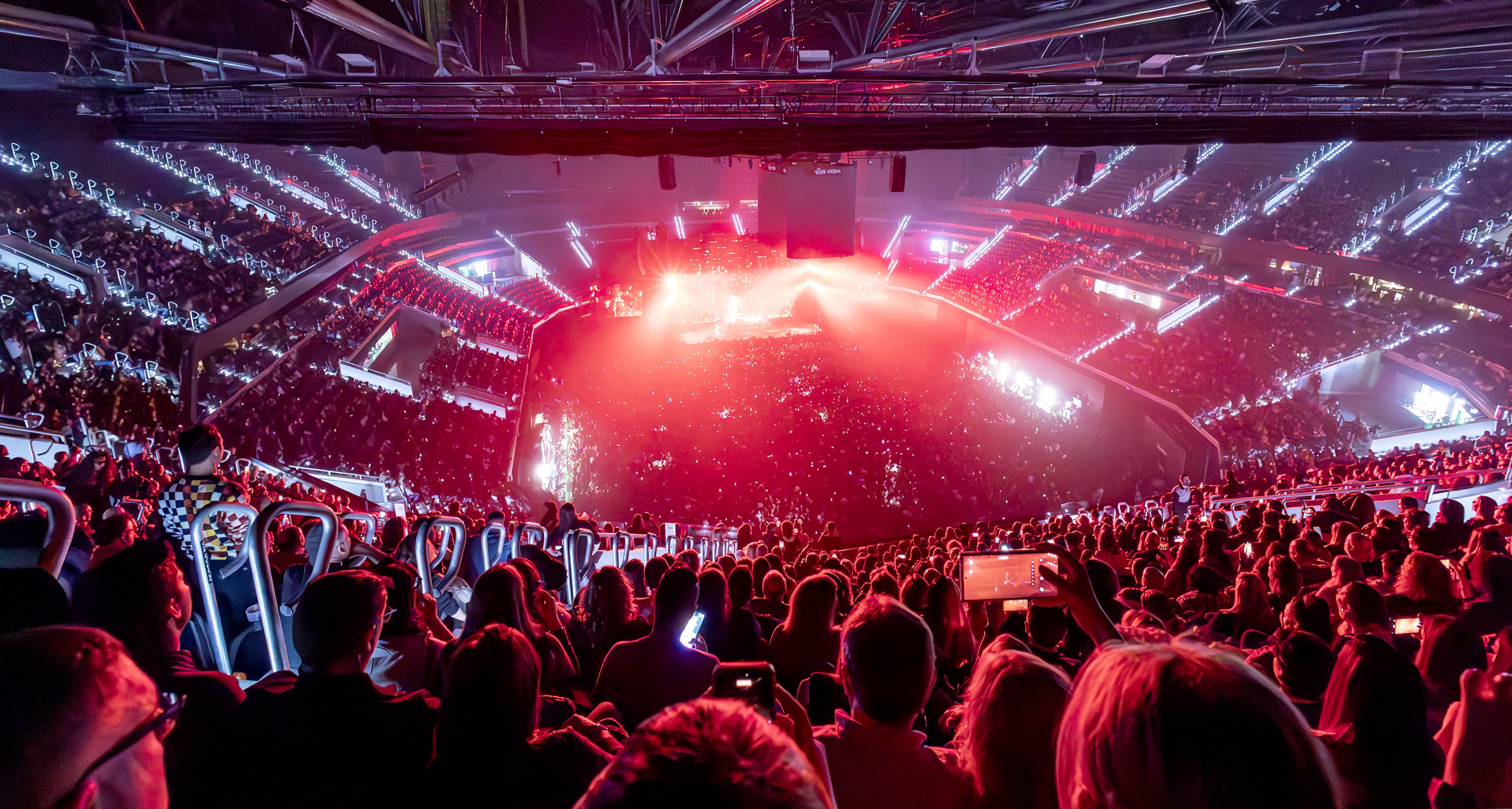 Imatge d'un concert al Roig Arena Imatge d'un concert al Roig Arena