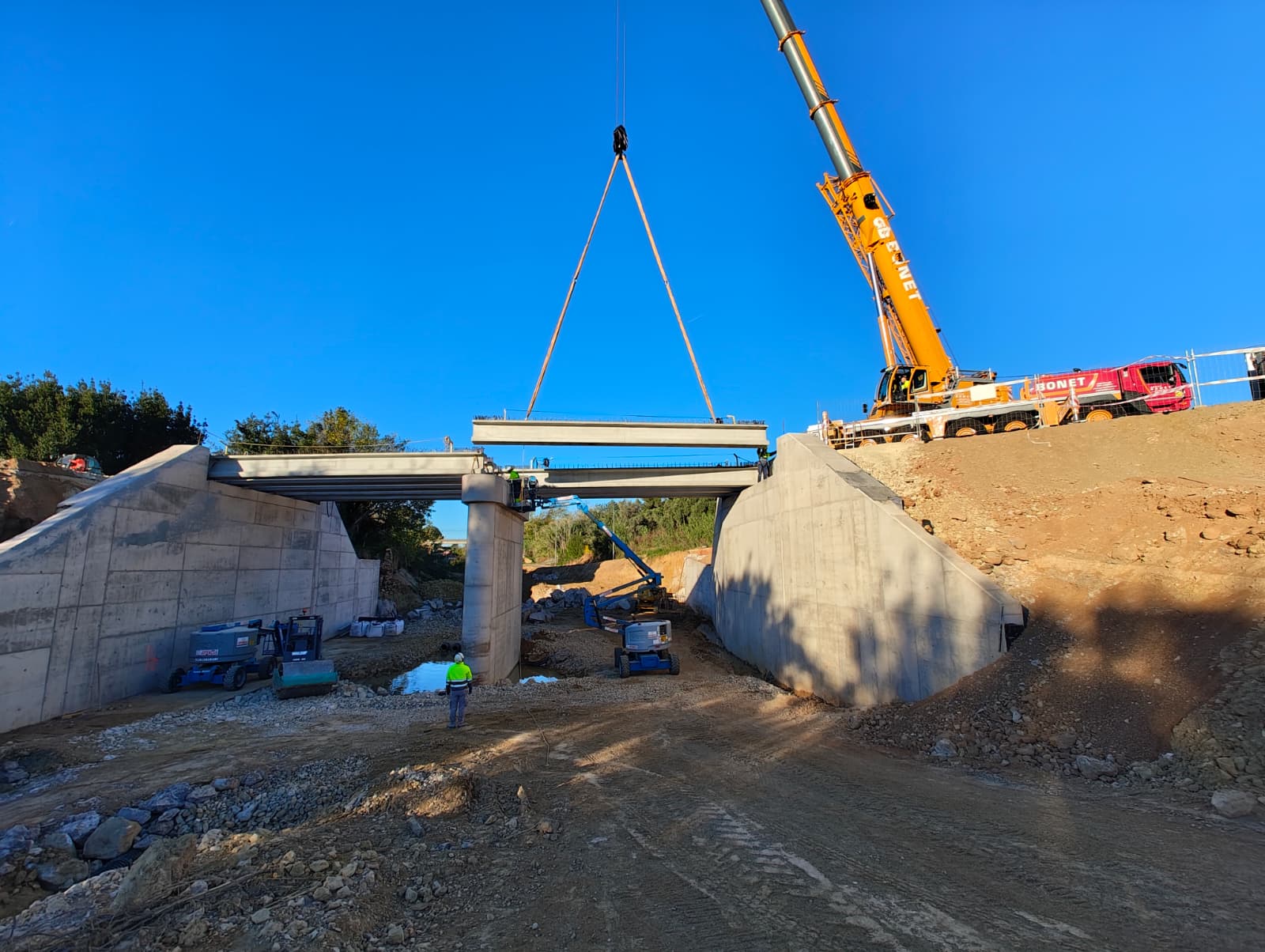 Obres en el pont de l'Omet de Picassent