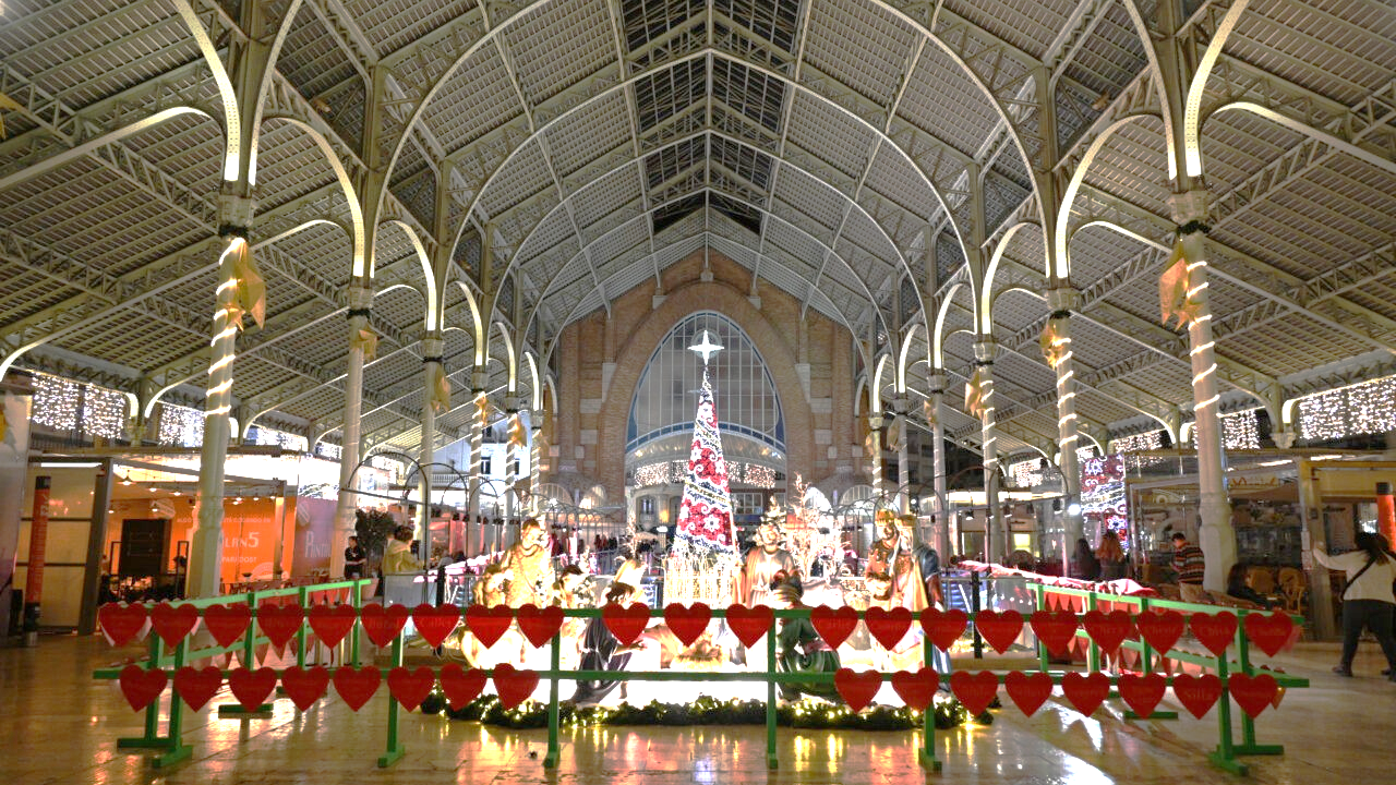 Luces de Navidad en el Mercado de Colón de Valencia