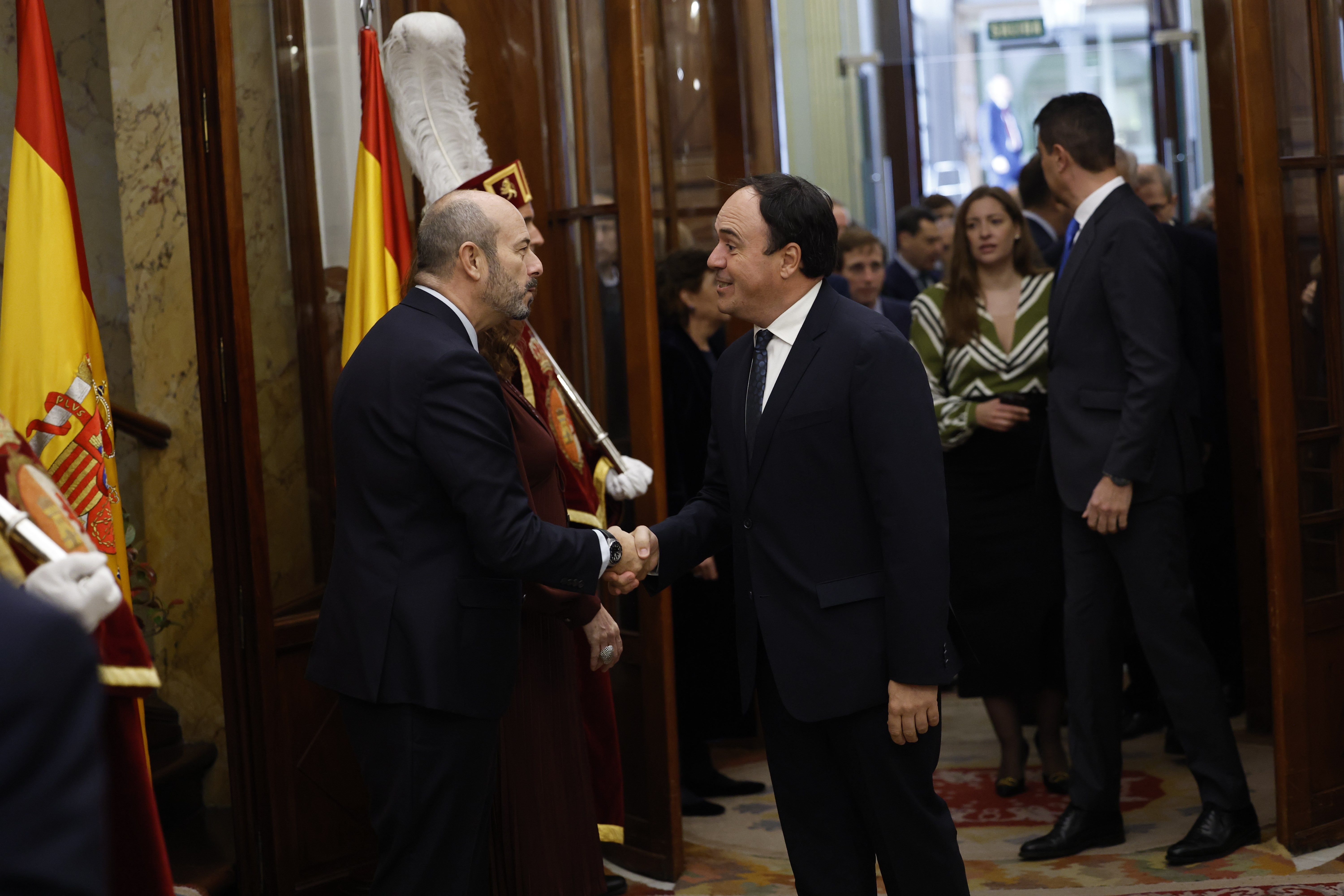 Pérez Llorca en el Dia de la Constitució.