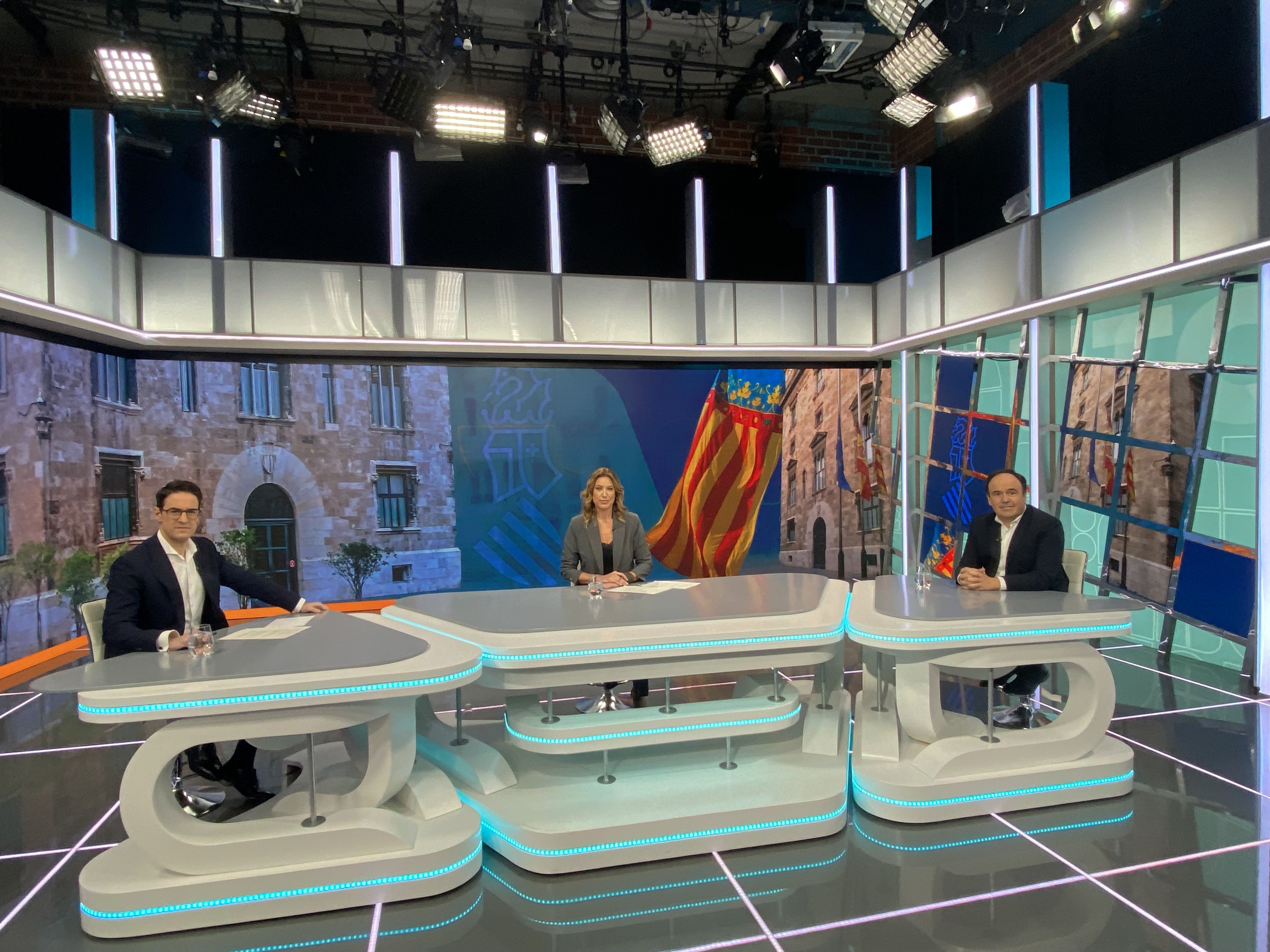 Primera entrevista del President Pérez Llorca a À Punt.