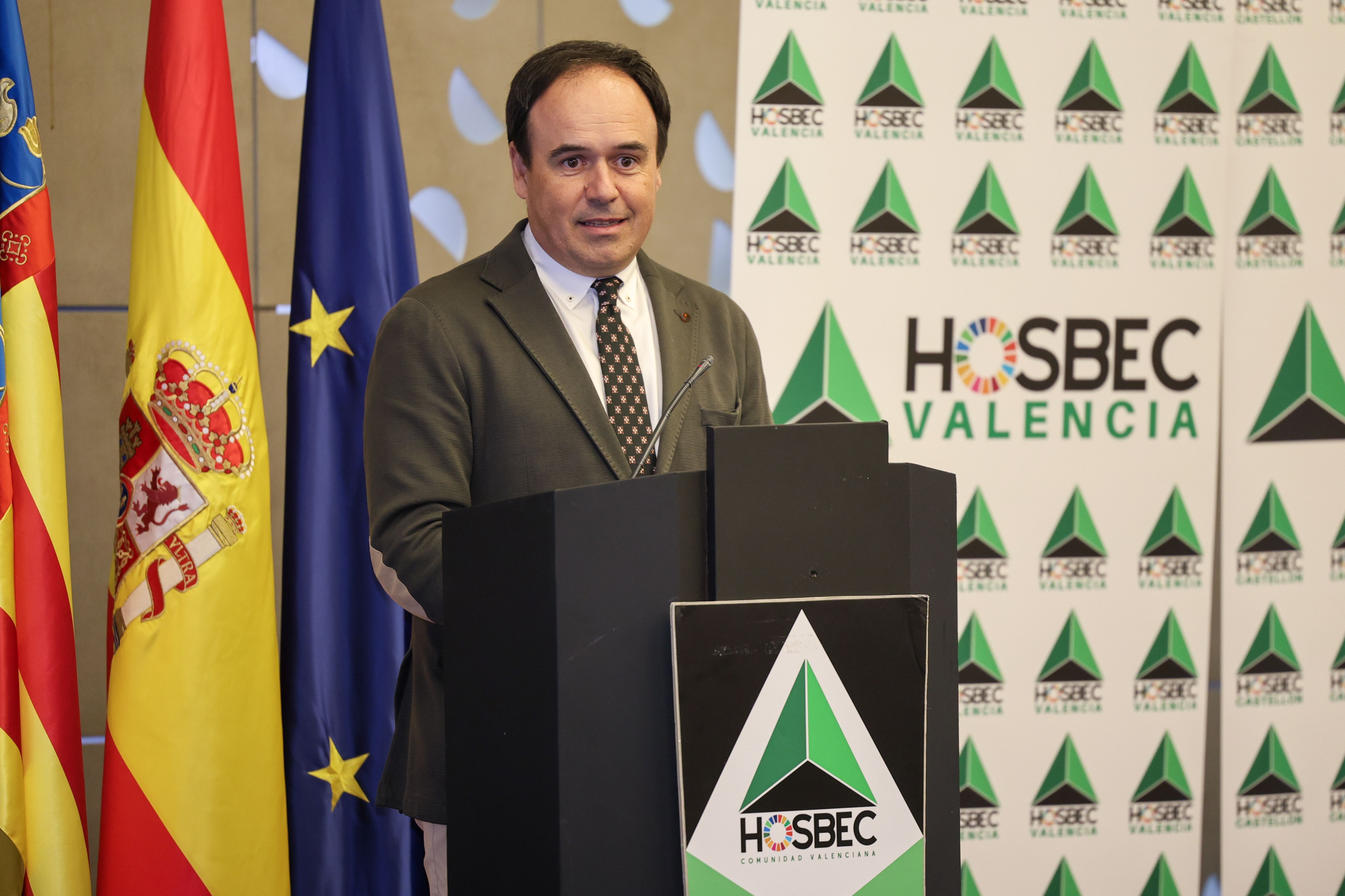 El president de la Generalitat, Juanfran Pérez Llorca, en un acte organitzat per HOSBEC