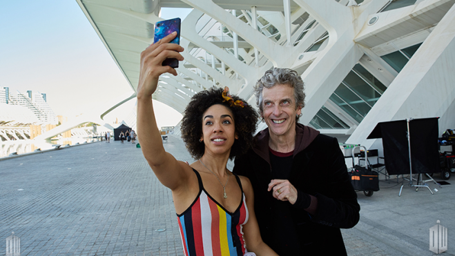 Actors Peter Capaldi and Pearl Mackie, protagonists of the tenth season of Doctor Who | Source: Facebook Actors Peter Capaldi and Pearl Mackie, protagonists of the tenth season of Doctor Who | Source: Facebook