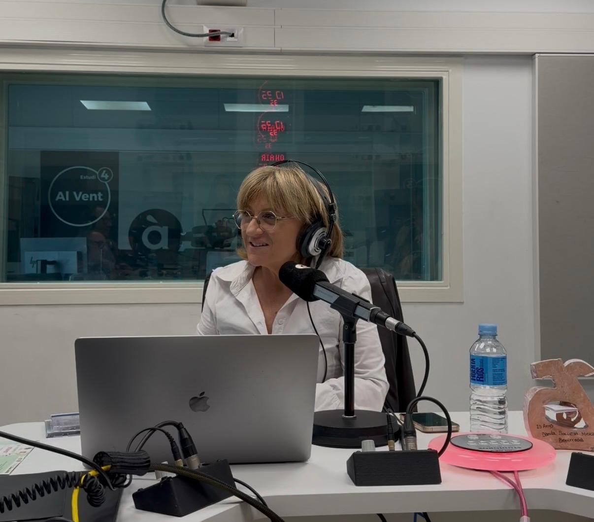 IMMA MATEU DIRECTORA I PRESENTADORA FEM BANDA IMMA MATEU DIRECTORA I PRESENTADORA FEM BANDA