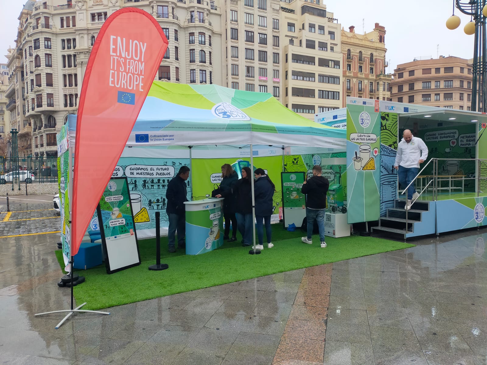 El roadshow de los lácteos hace parada en Valencia El roadshow de los lácteos hace parada en Valencia