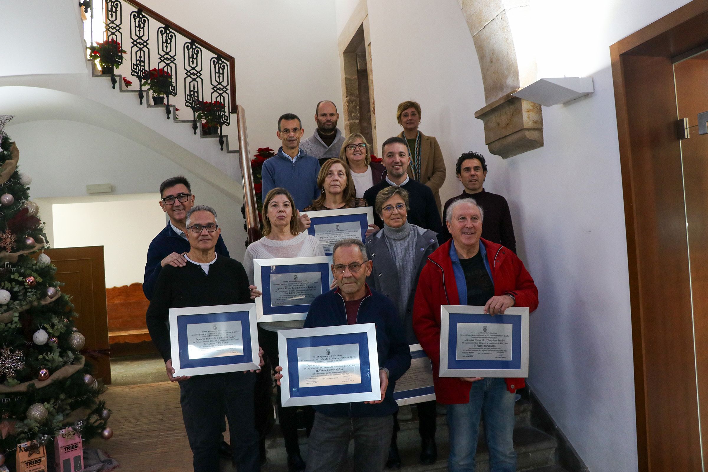 El Ayuntamiento de Llíria reconoce al personal municipal que se ha jubilado este año