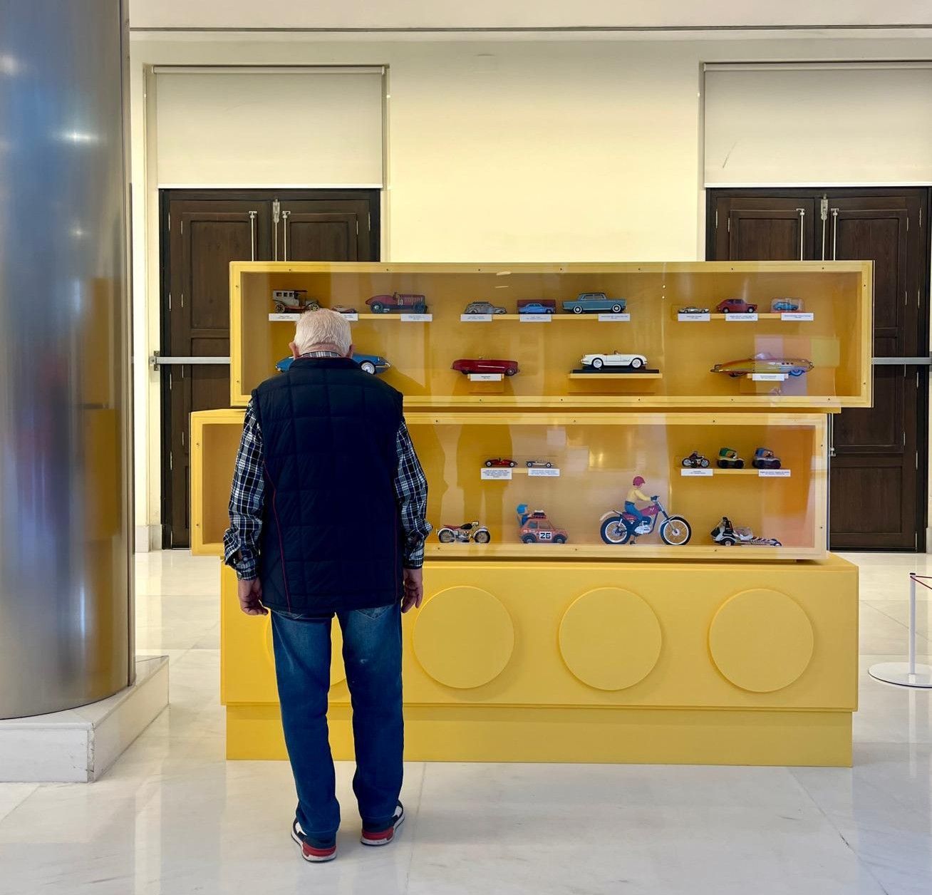 Exposición "‘Juguem? Redescobrim els nostres joguets’"