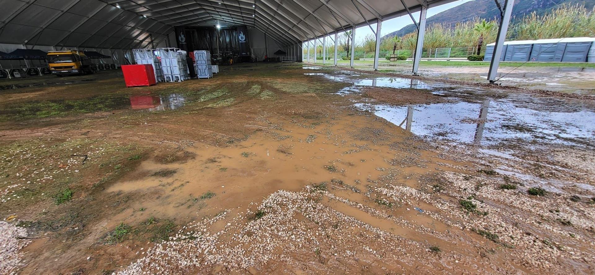 Recinto del Festivern anegado por las lluvias Recinto del Festivern anegado por las lluvias