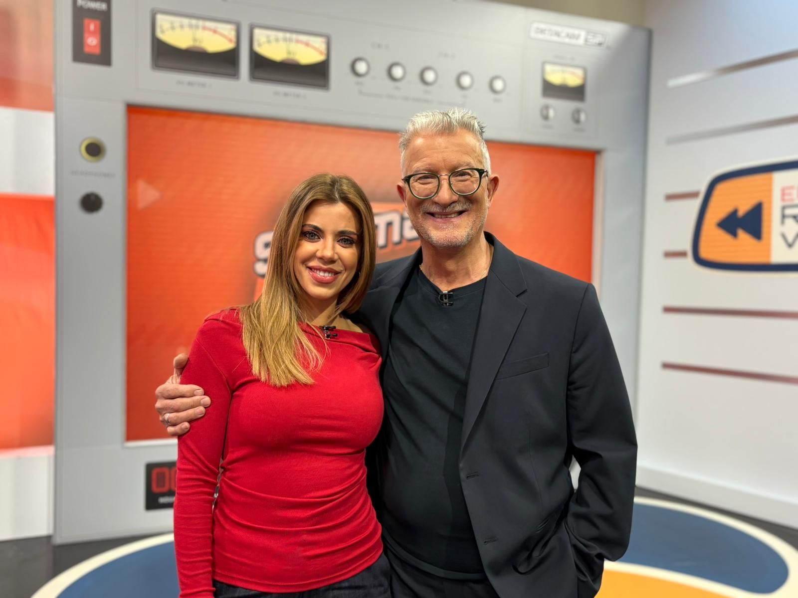 Anaïs Ordóñez i Josep Ramon Lluch, presentadors d'El retrovisor'