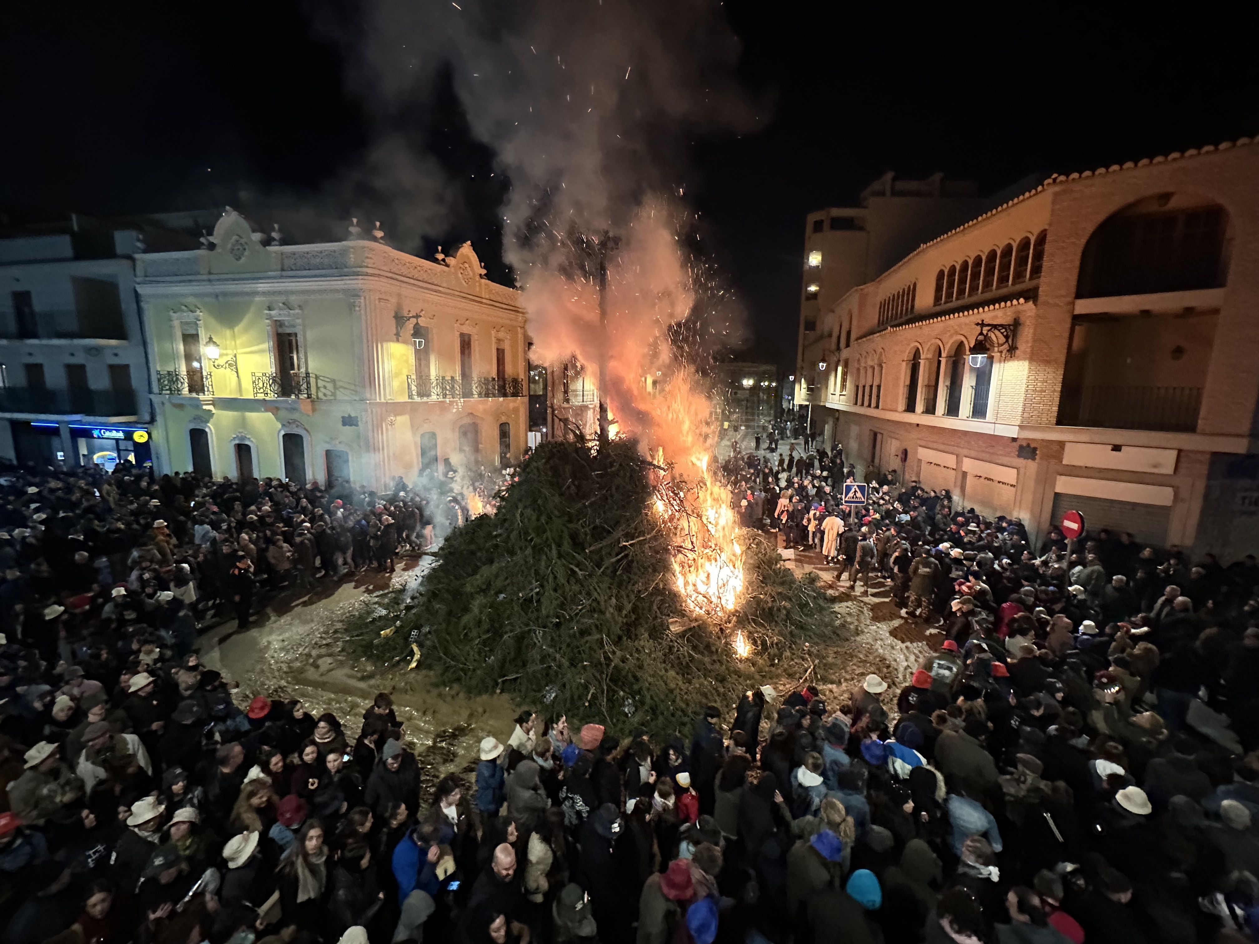 Foguera de Sant Antoni en Rafelbunyol