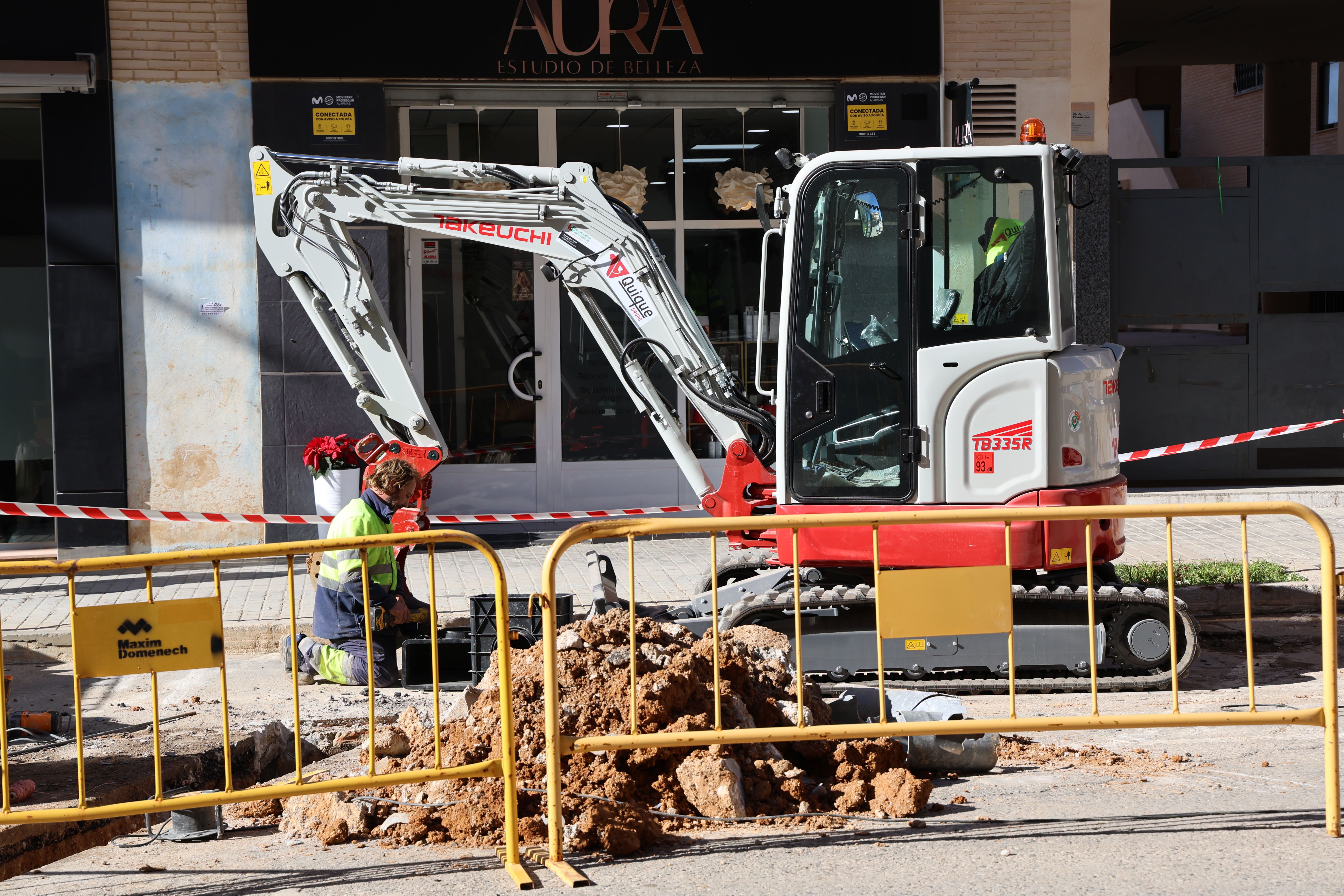 Obres al clavegueram municipal de Catarroja