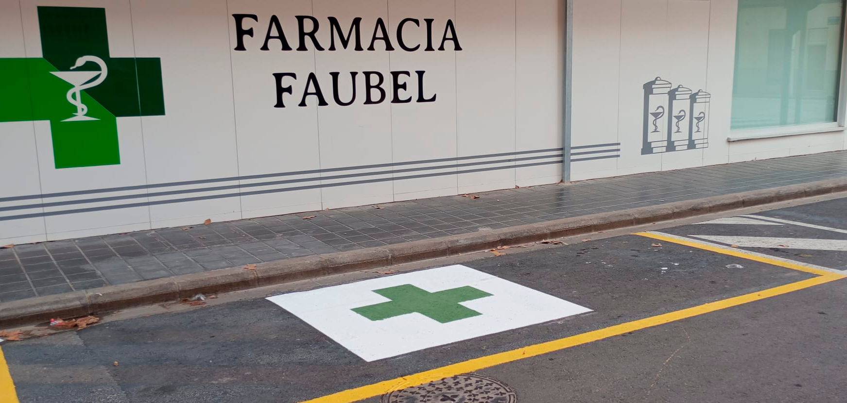 Estacionamient reservat farmàcies