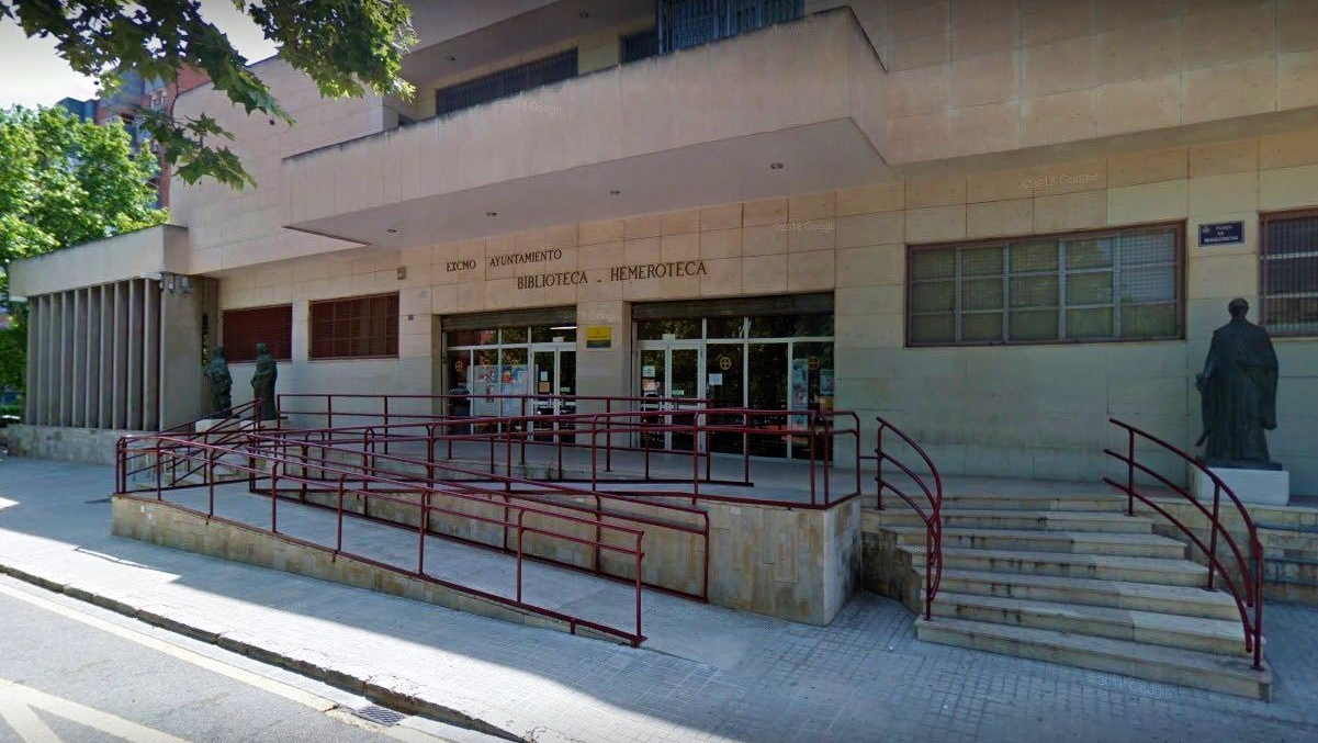 Biblioteca Lluis Fullana Hemeroteca