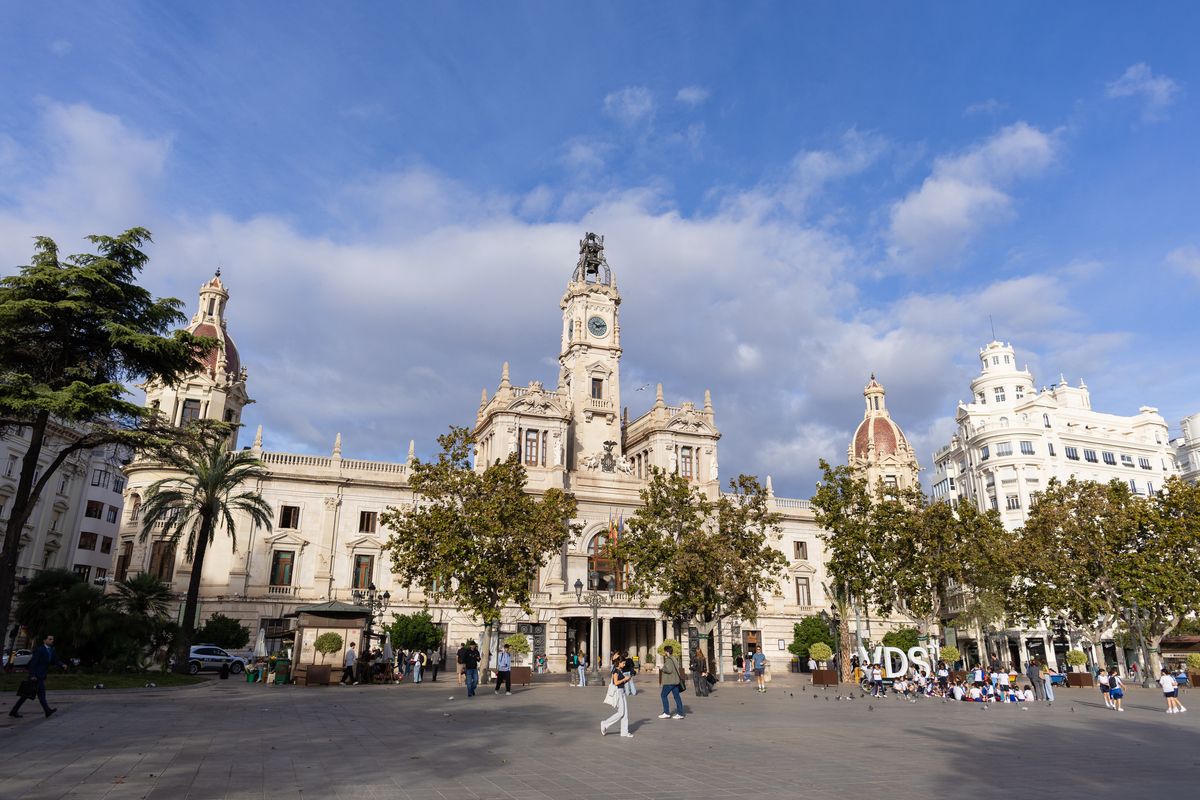 Plaça de l'Ajuntament de València Plaça de l'Ajuntament de València