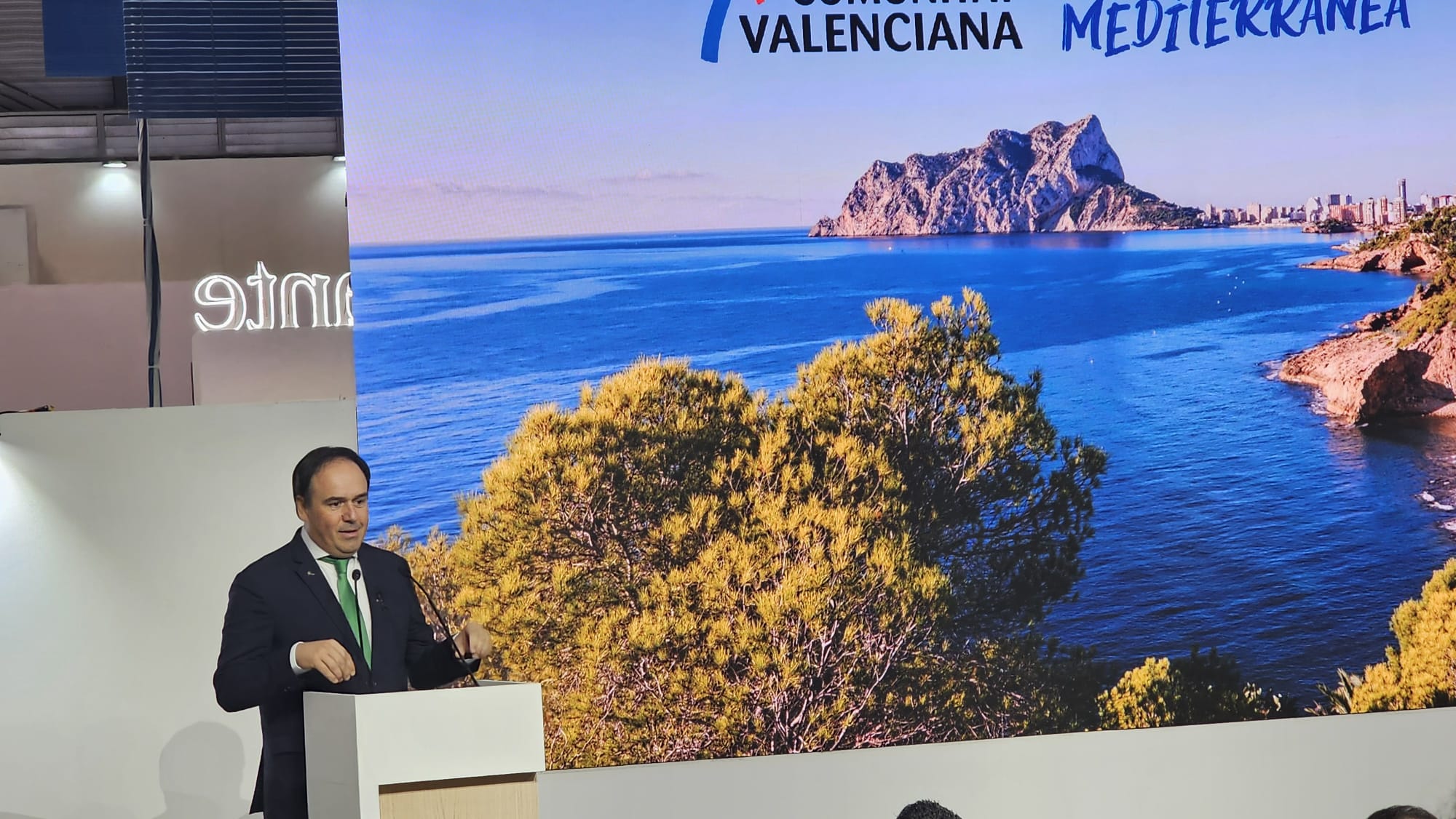 Pérez LLorca a Fitur 2026