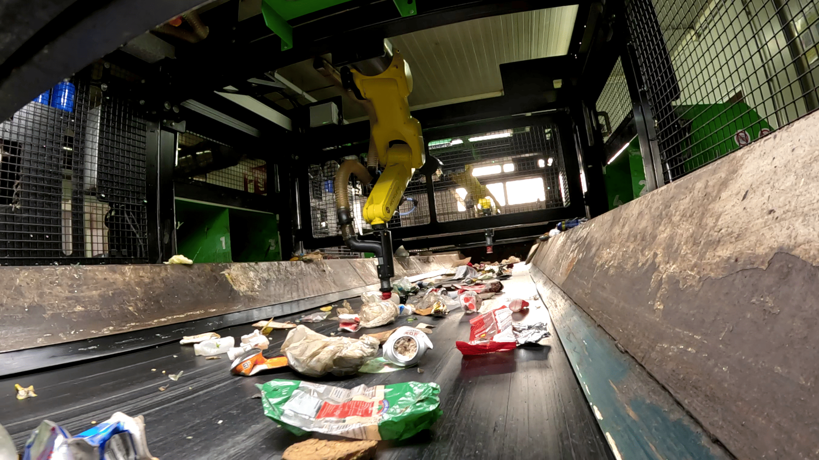 Robot IA en la planta de Manises (EMTRE)