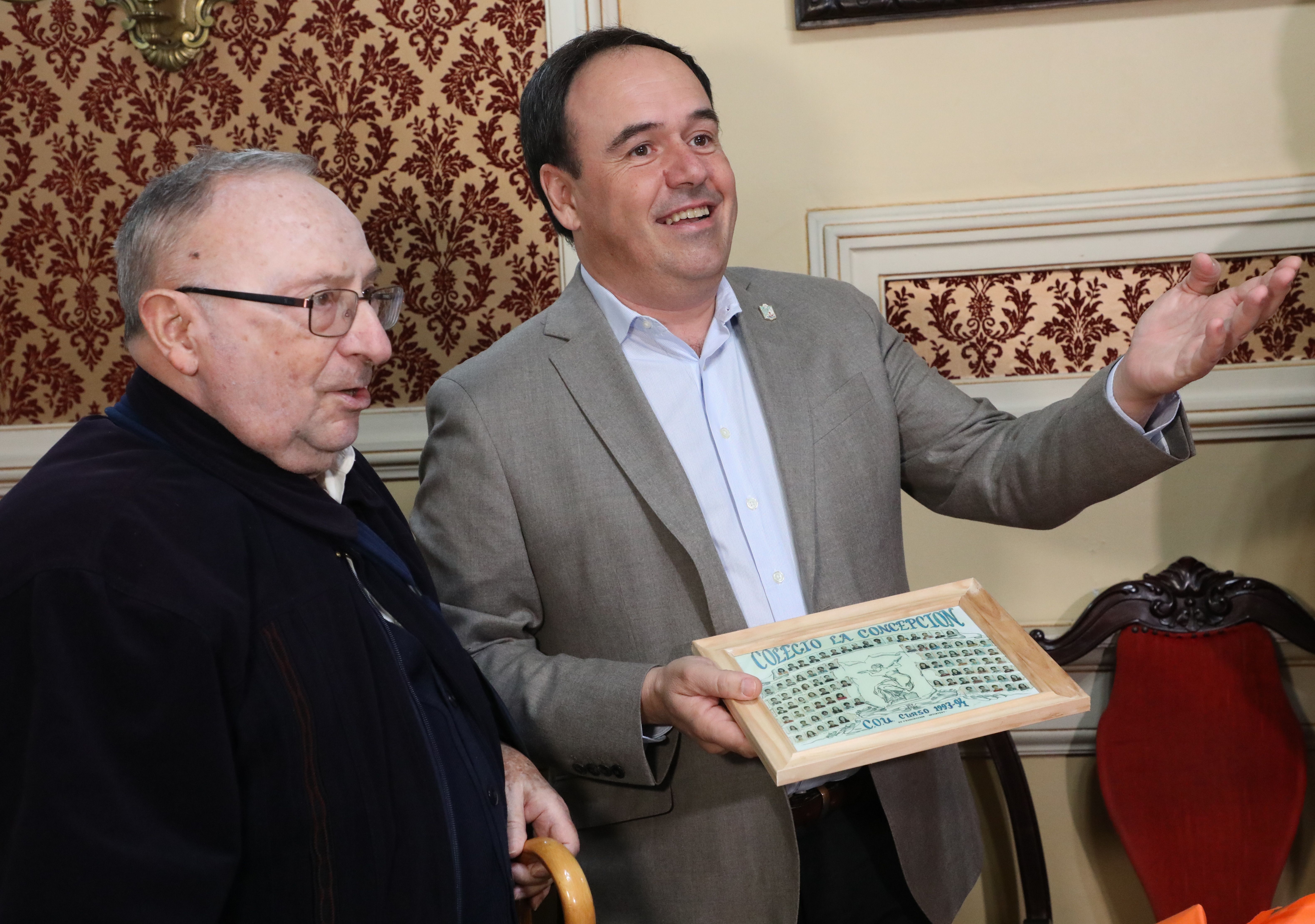 Visita de Pérez Llorca a Ontinyent Visita de Pérez Llorca a Ontinyent