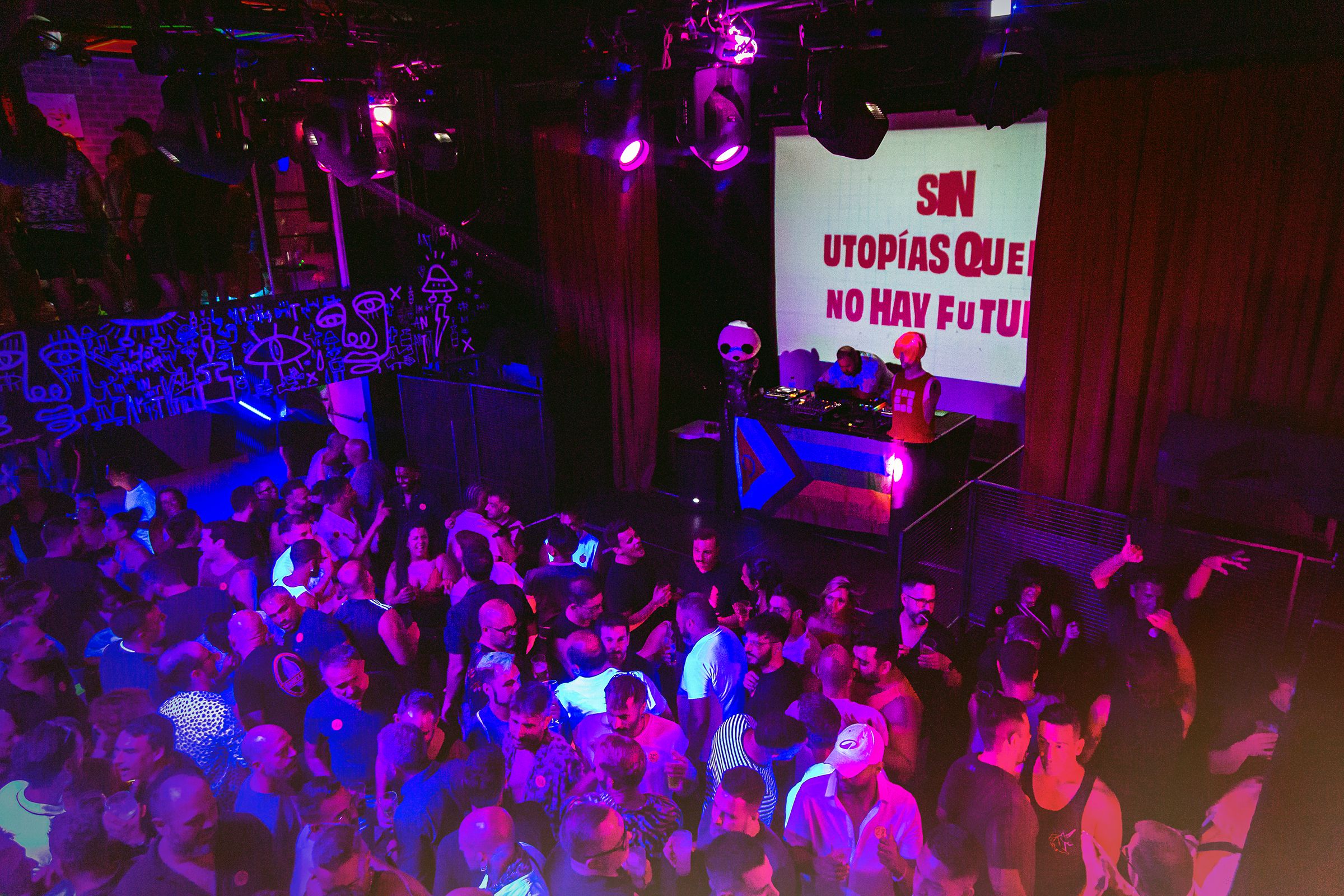 Fiesta Cancaneo XL en Teatro HOT