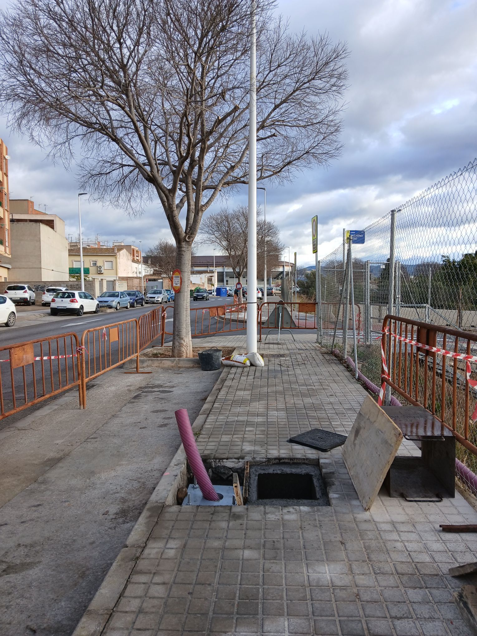 Reubicación farolas calle Bétera