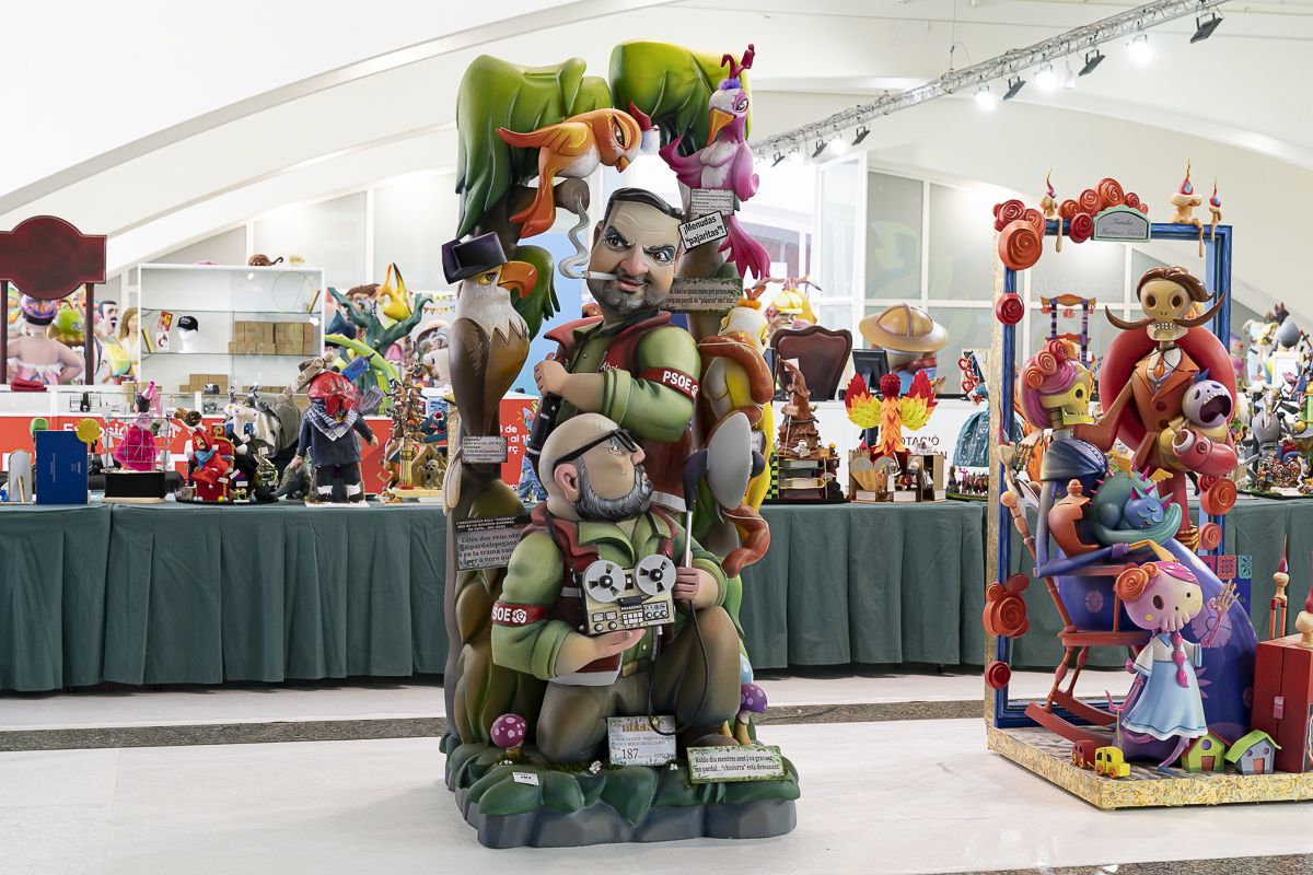 Ninot Falla Reino de Valencia - Duque de Calabria  2026