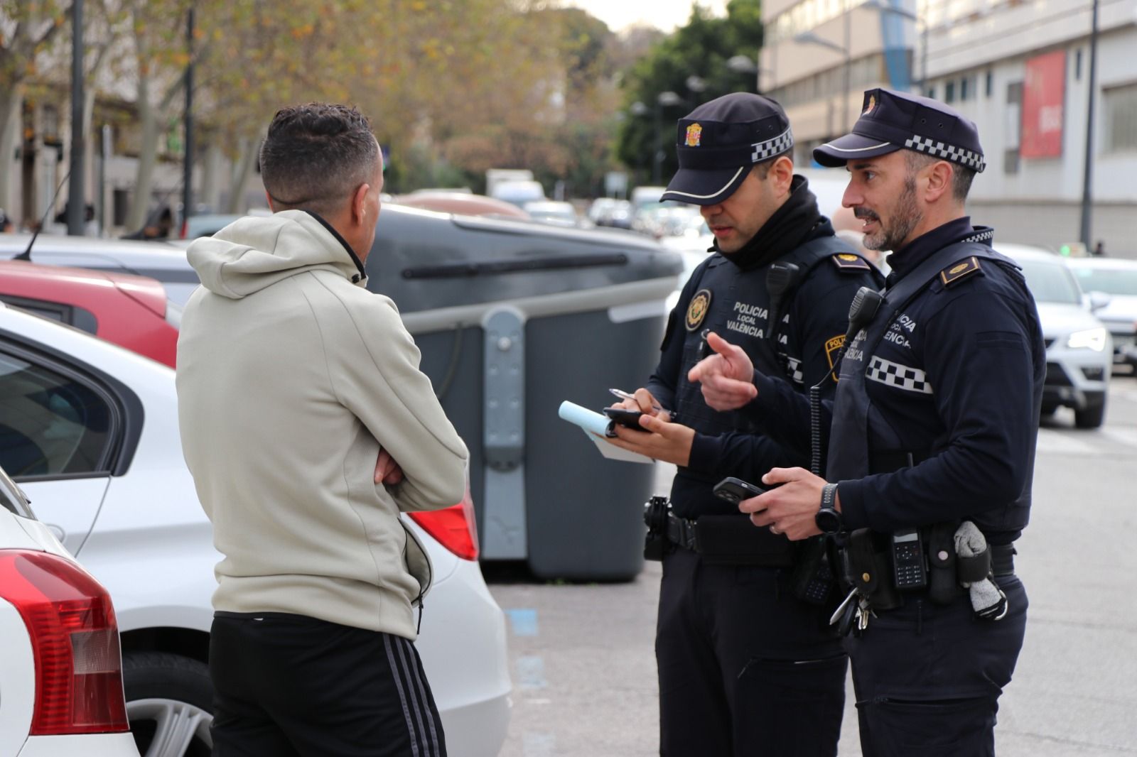 Control de gorretes a València Control de gorretes a València
