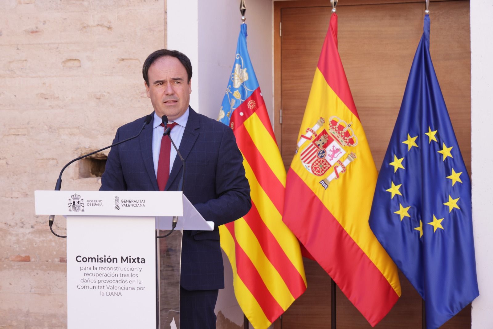 El president de la Generalitat, Juanfran Pérez Llorca, en la Comisió Mixta
