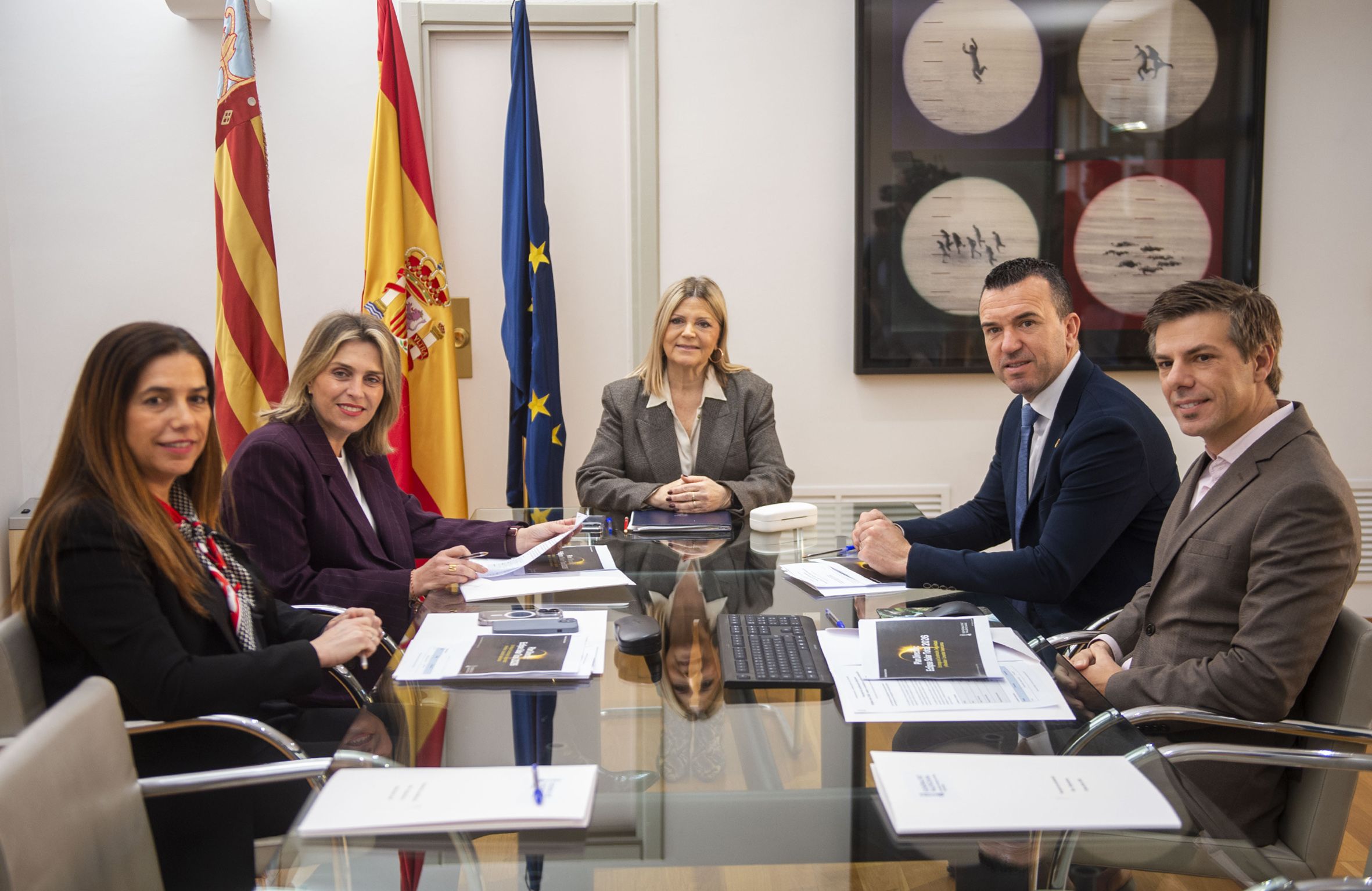 Reunió eclipsi solar total 2026 