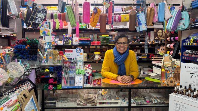 Yahosca Uriarte, propietaria de la Papelería Compás Yahosca Uriarte, propietaria de la Papelería Compás