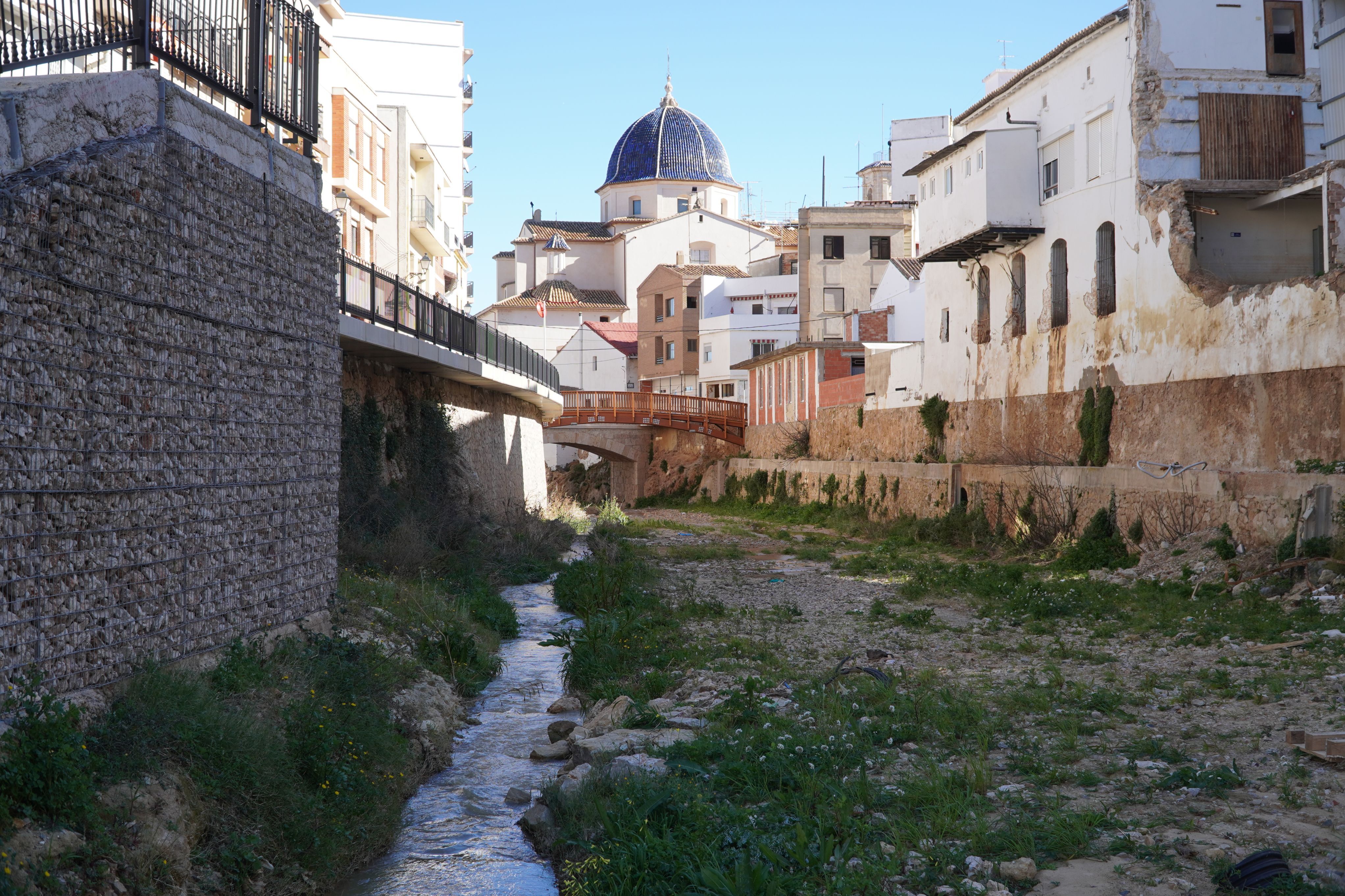 Barranco del Poyo a su paso por Chiva Barranco del Poyo a su paso por Chiva