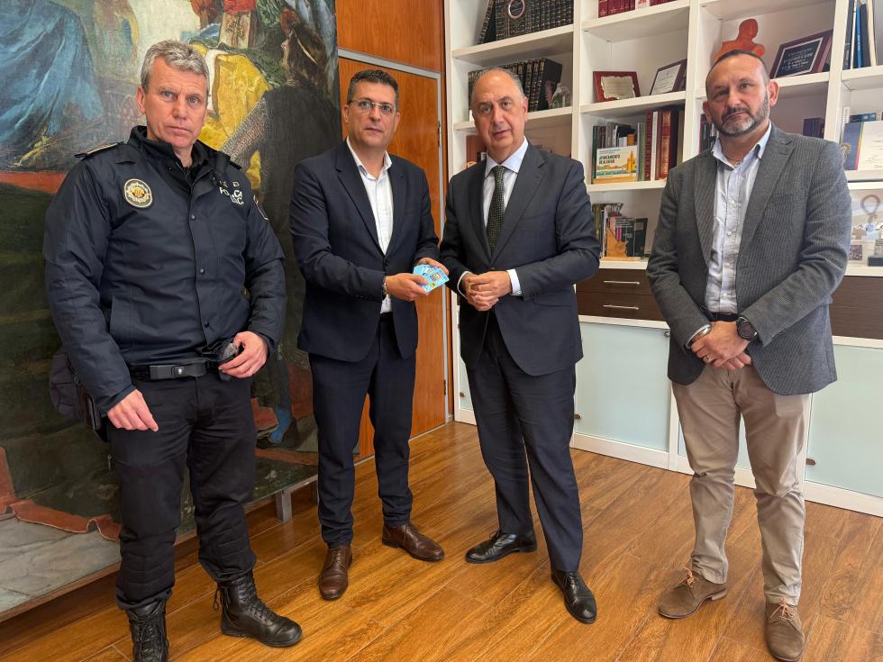 260309 EMER foto acreditacion oficial Policia Local Alfafar 260309 EMER foto acreditacion oficial Policia Local Alfafar