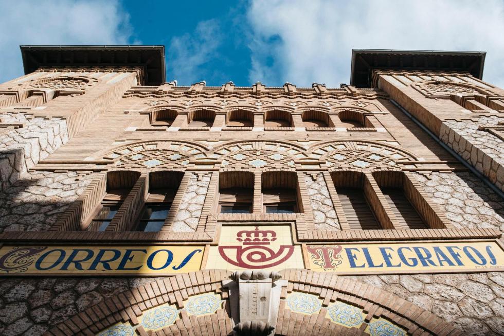 250309 fa foto1 inicio+obras+edificio+CorreosCS