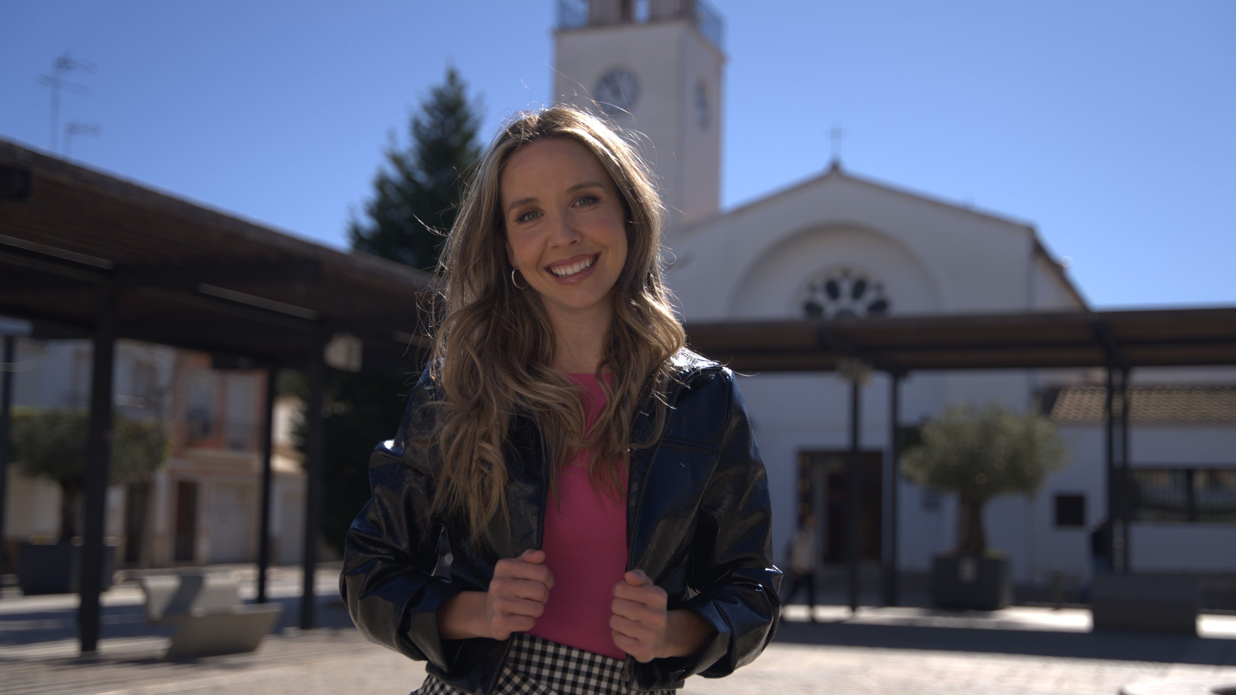 Berta Báidez presenta la segona temporada de 'Terra de festes', els divendres per la nit Berta Báidez presenta la segona temporada de 'Terra de festes', els divendres per la nit