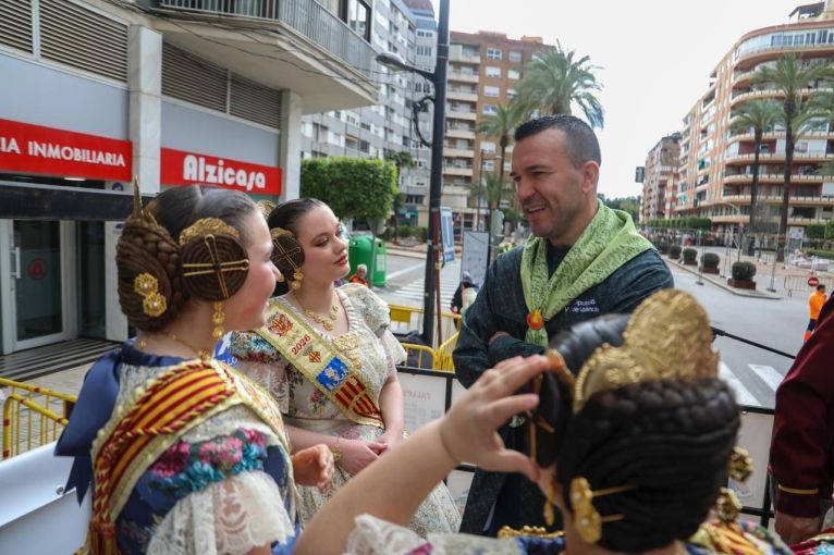 El President de la Diputació a Alzira.