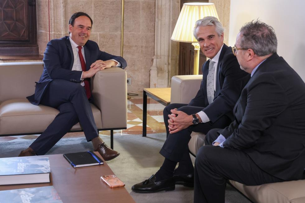 Reunión del President Pérez Llorca con Telefónica. Reunión del President Pérez Llorca con Telefónica.